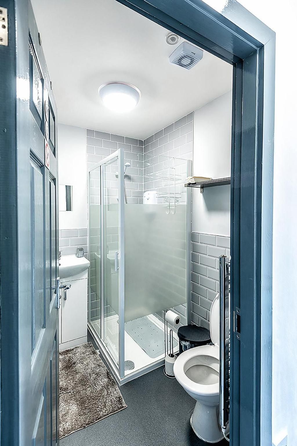 Budget Single Room
