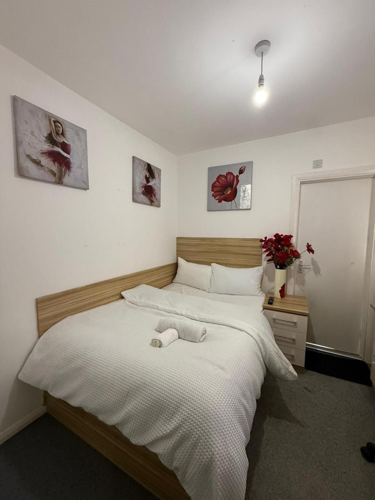 Deluxe Double Room with Shower