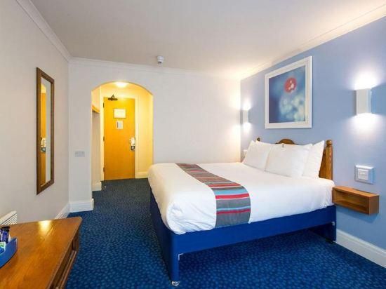 Travelodge Northampton Wootton Double Room