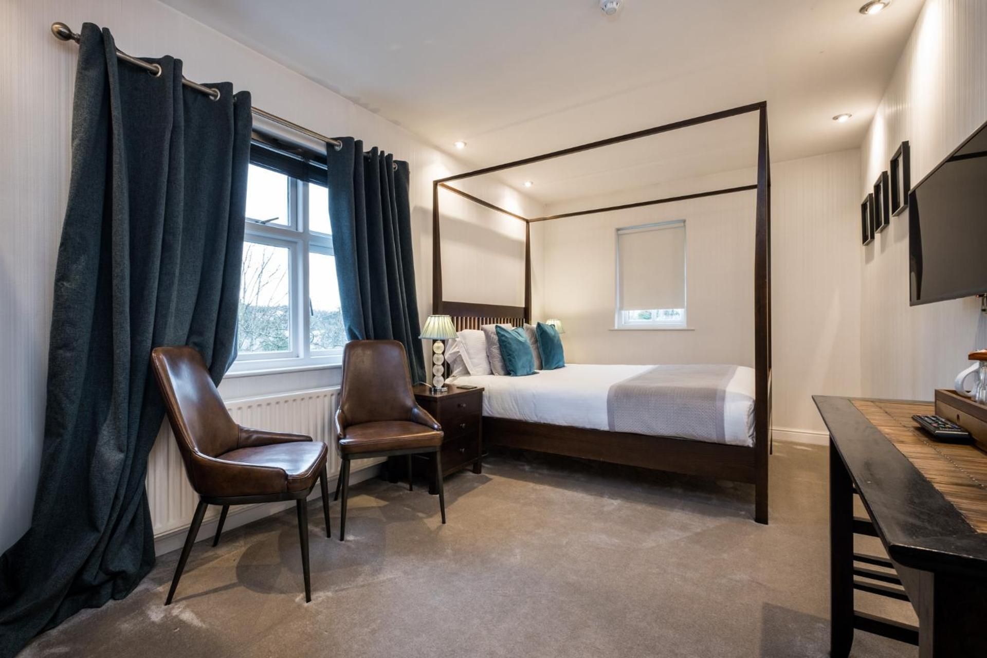 Luxury Room with Spa Bath