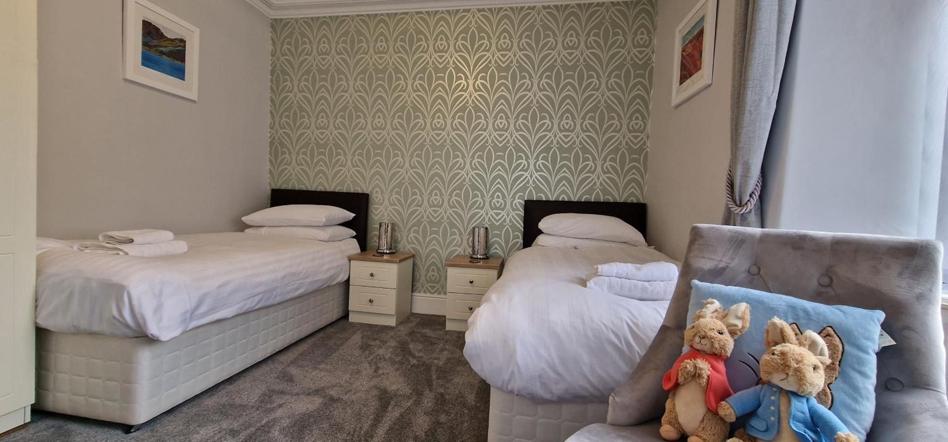 Standard Twin Room
