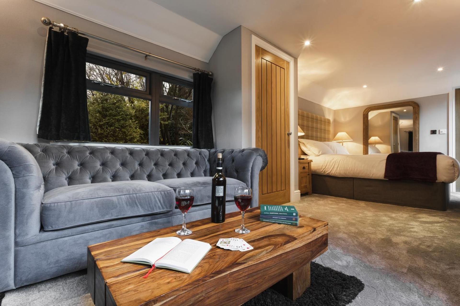 Deluxe Suite with Spa Bath