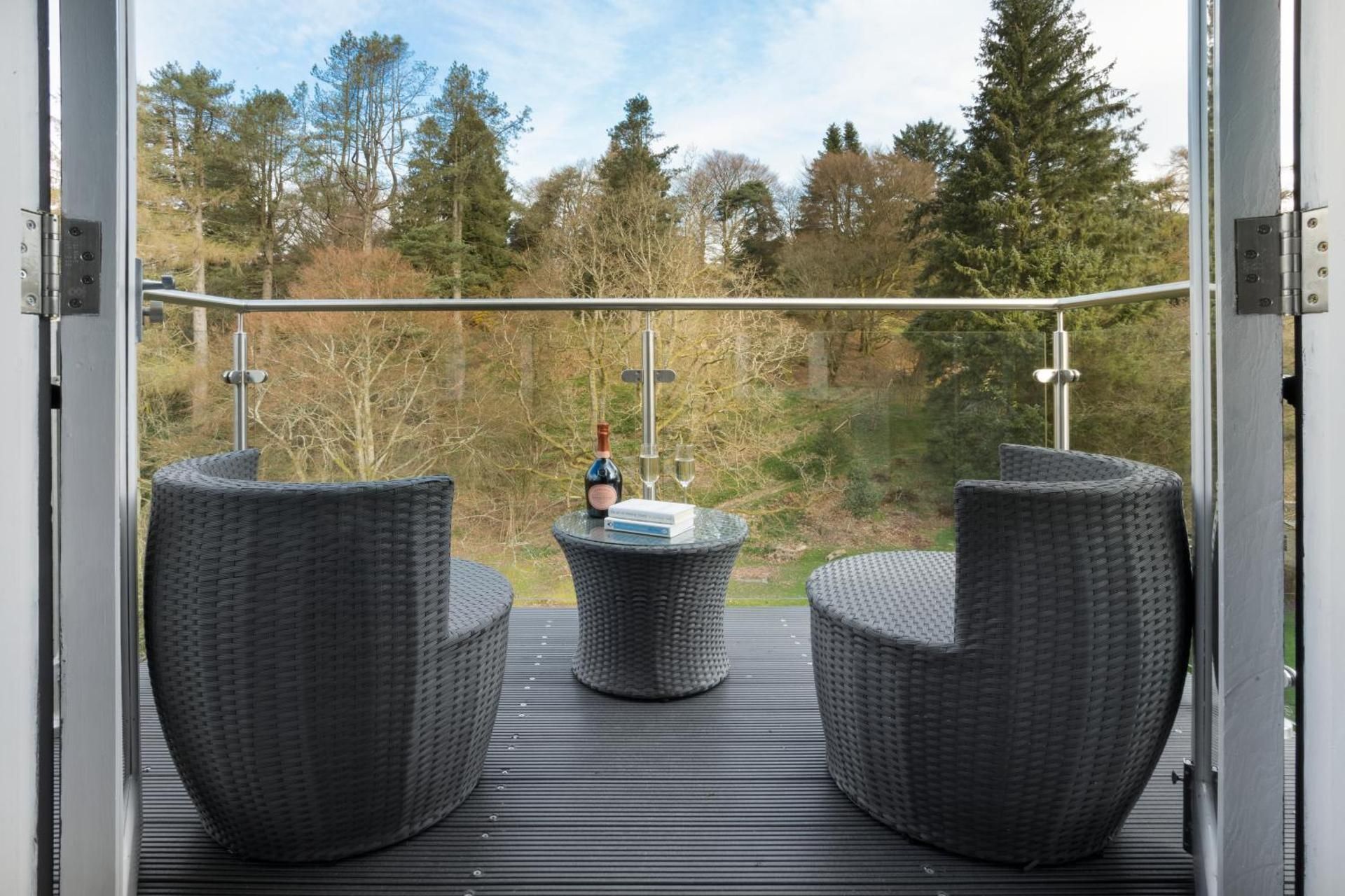 King Room with Spa Bath