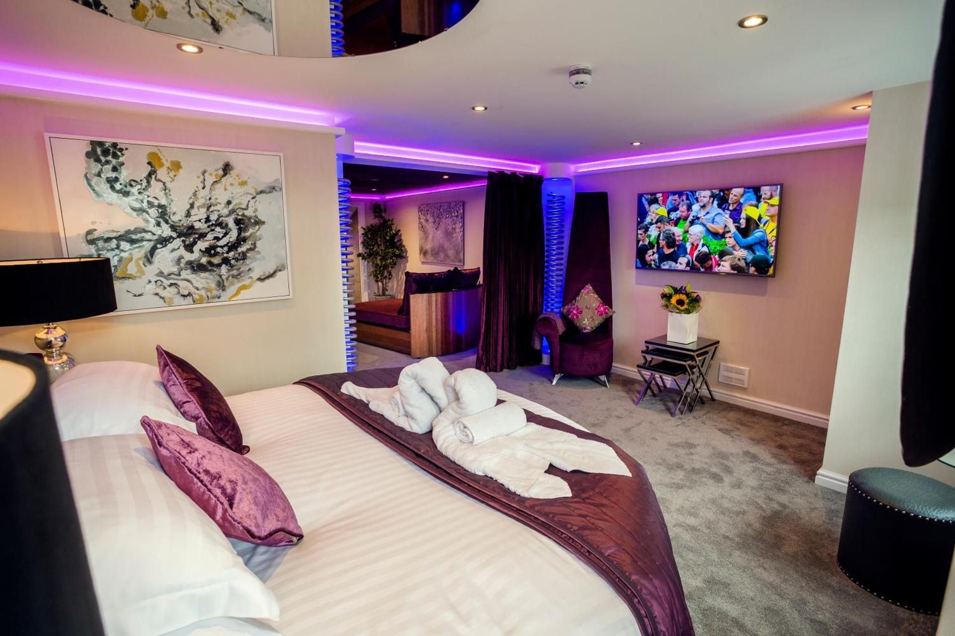 King Suite with Spa Bath