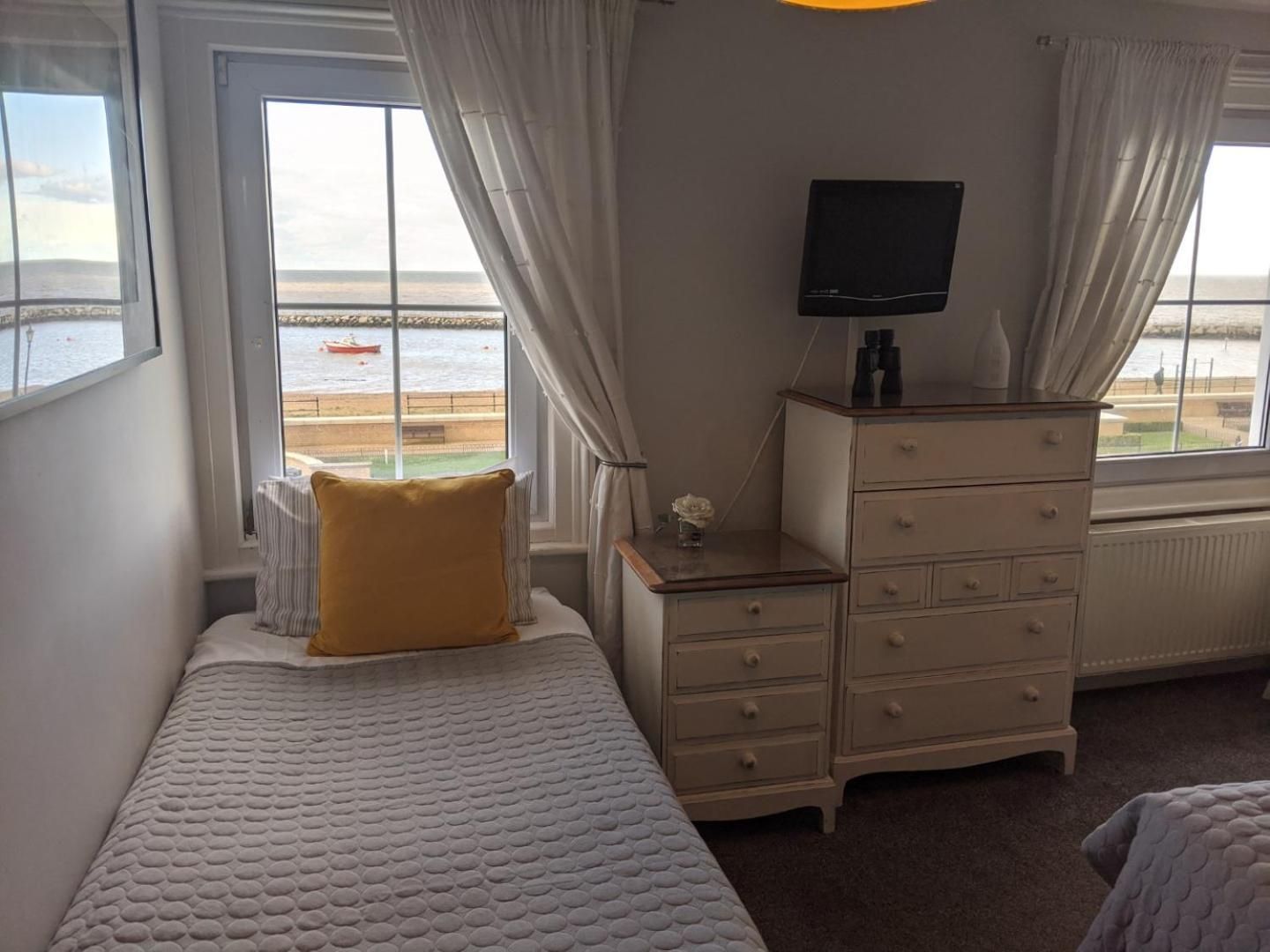Family Room with Sea View