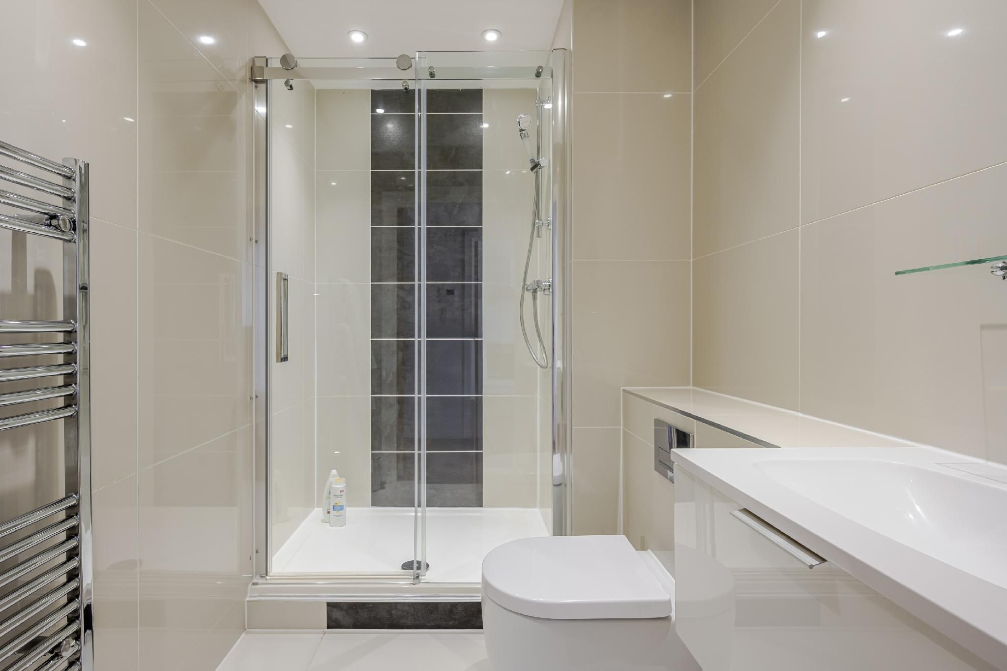 2c0538ffa4bc9ab11557676244b13c8e