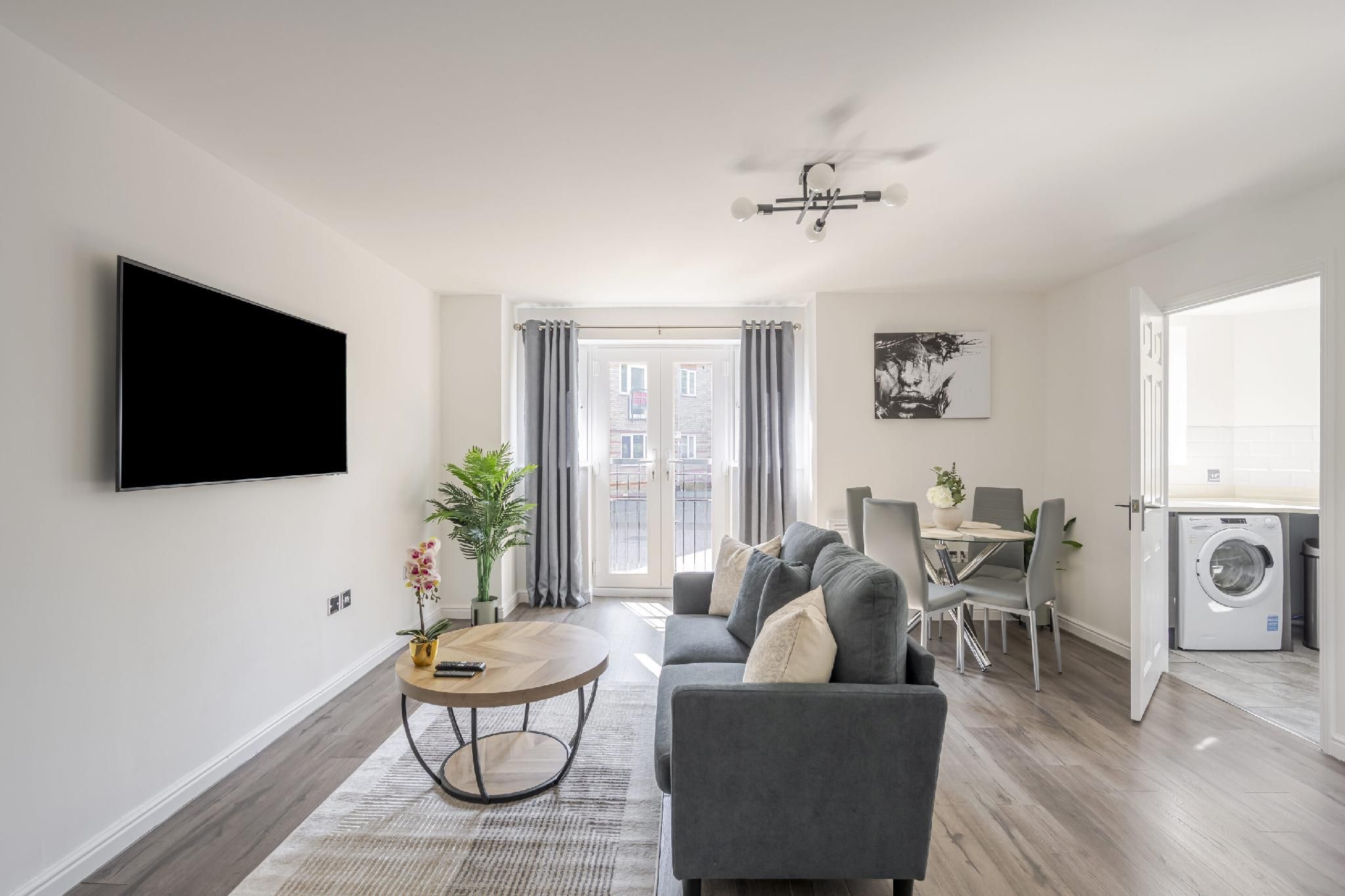 Luxurious Two Bed Apartment