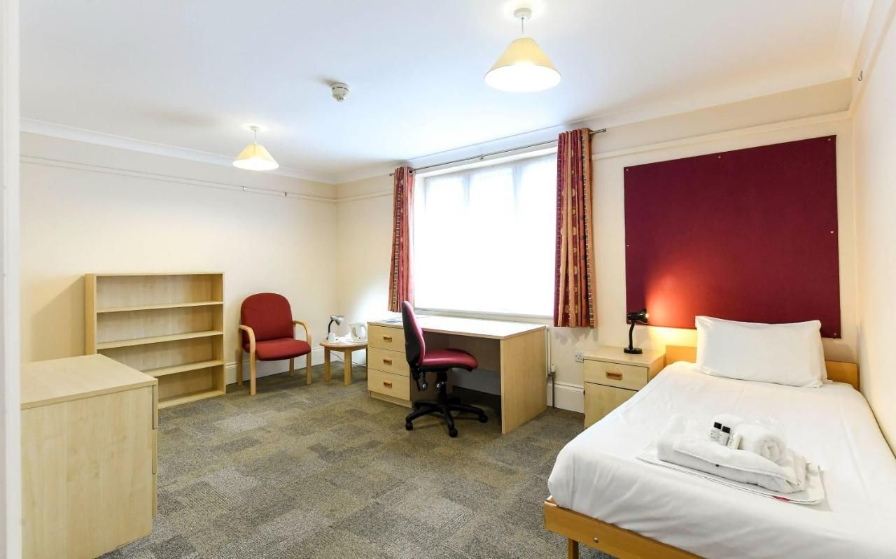 Selwyn College, Cambridge Single Superior