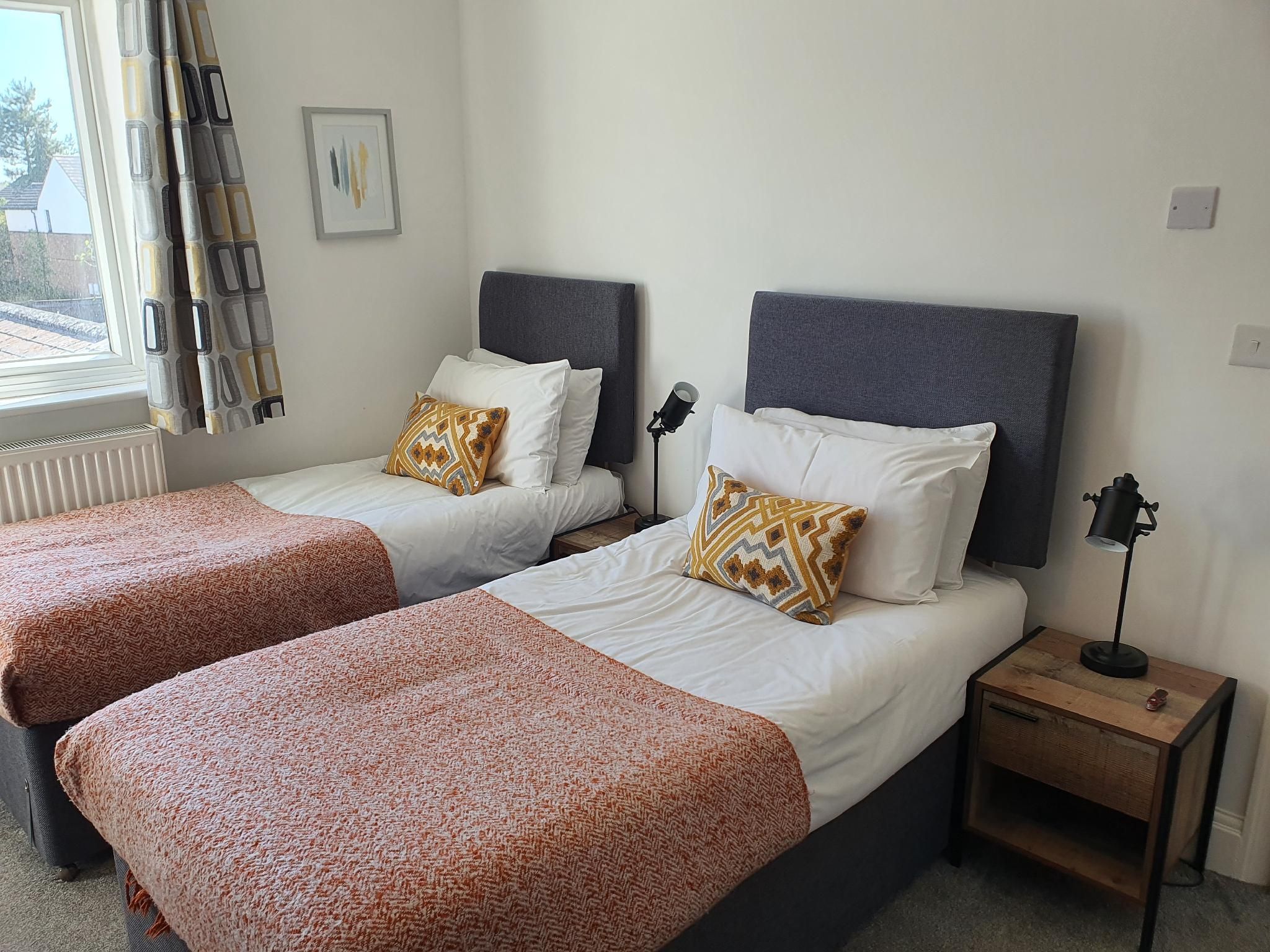 Twin Room - Non-Smoking