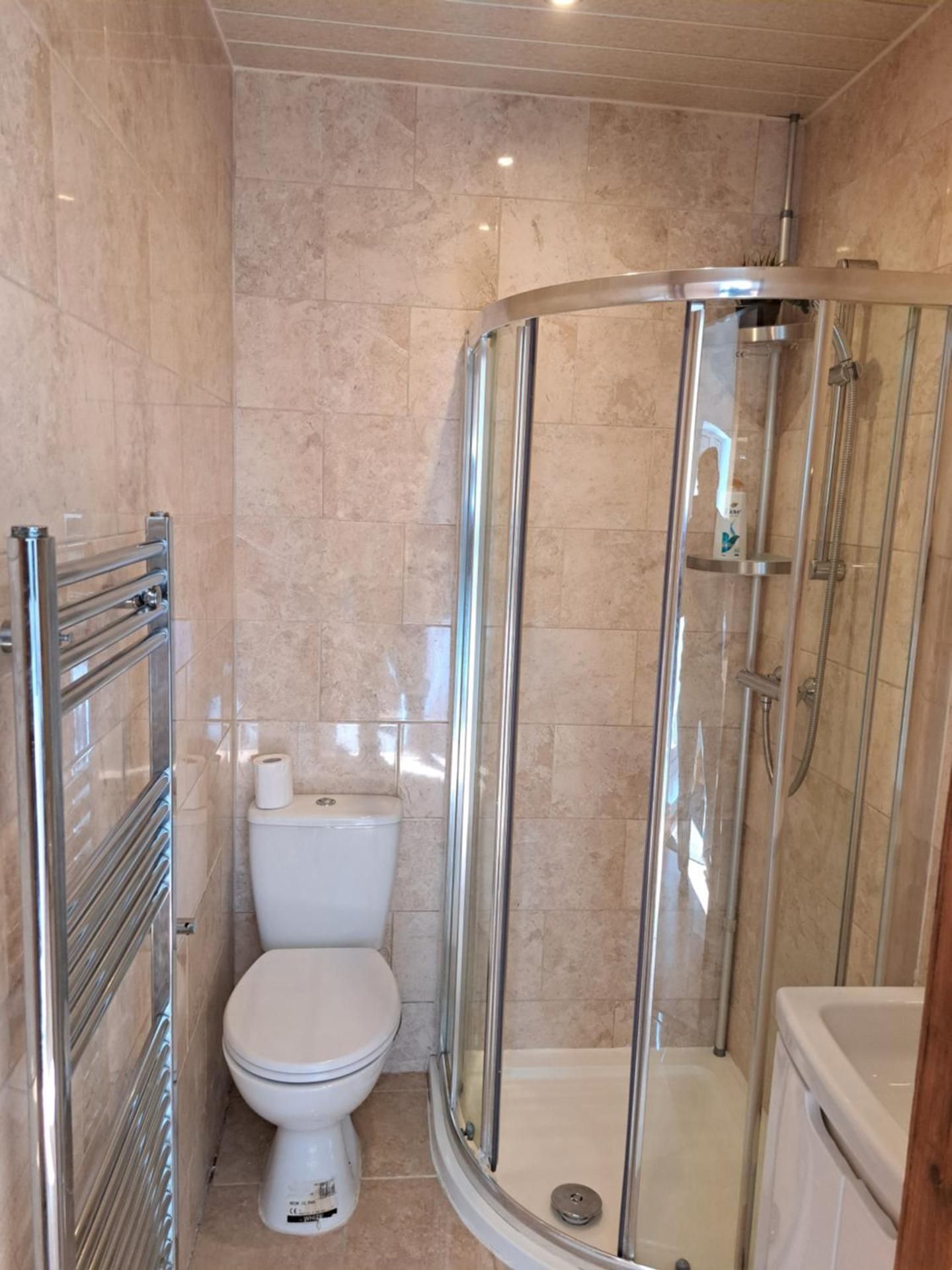 Grand Apartments Stretford Three-Bedroom Apartment