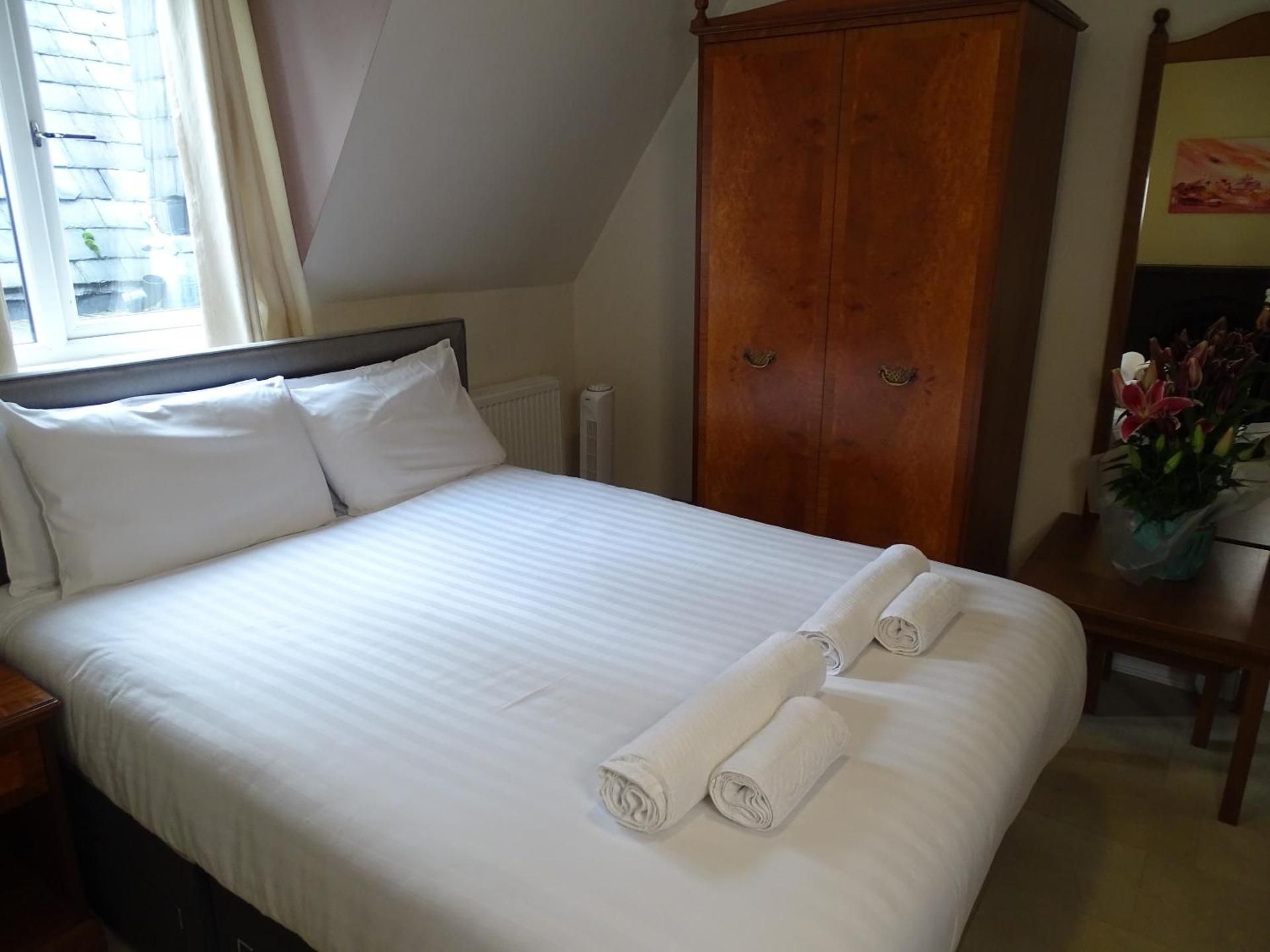 Deluxe-Double room-Ensuite-R6