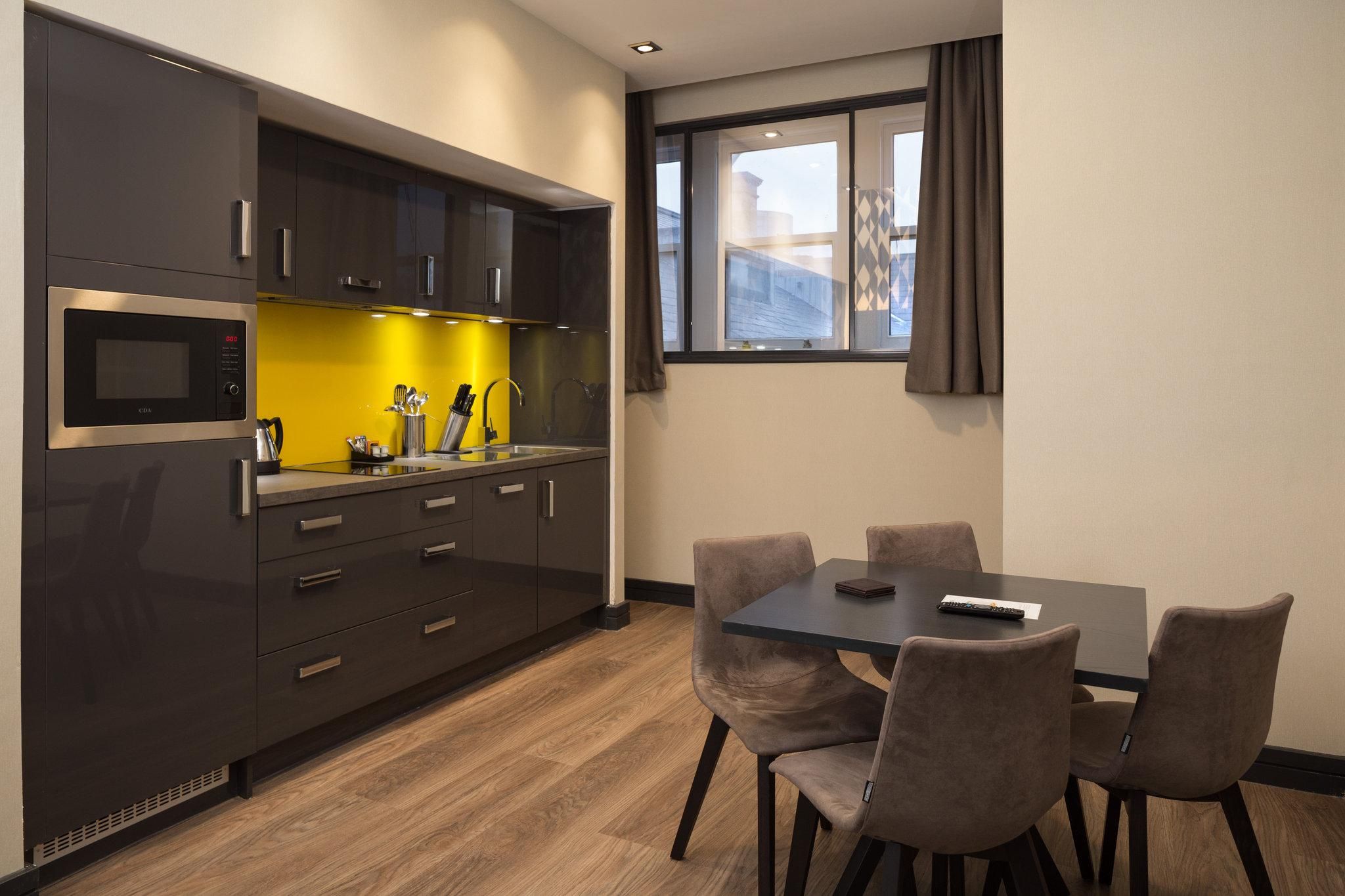 amenity (guest room)