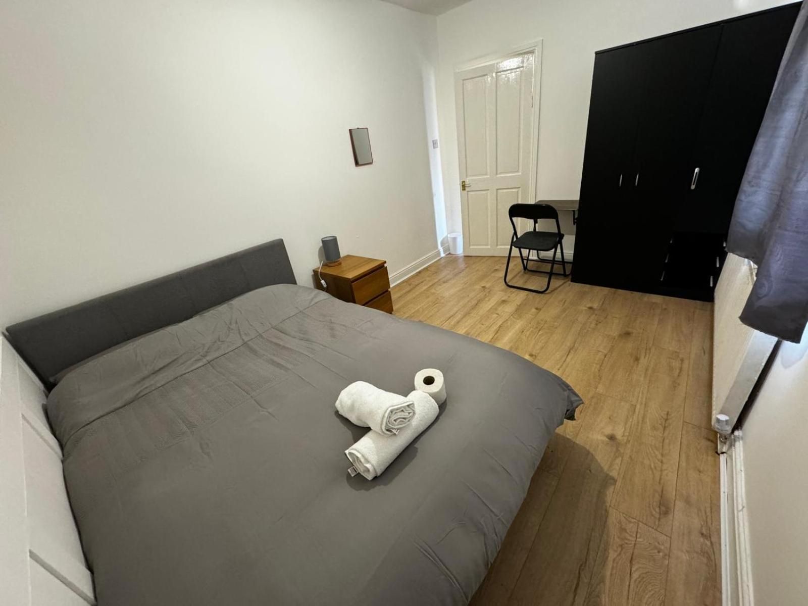 Double Room with Shared Bathroom