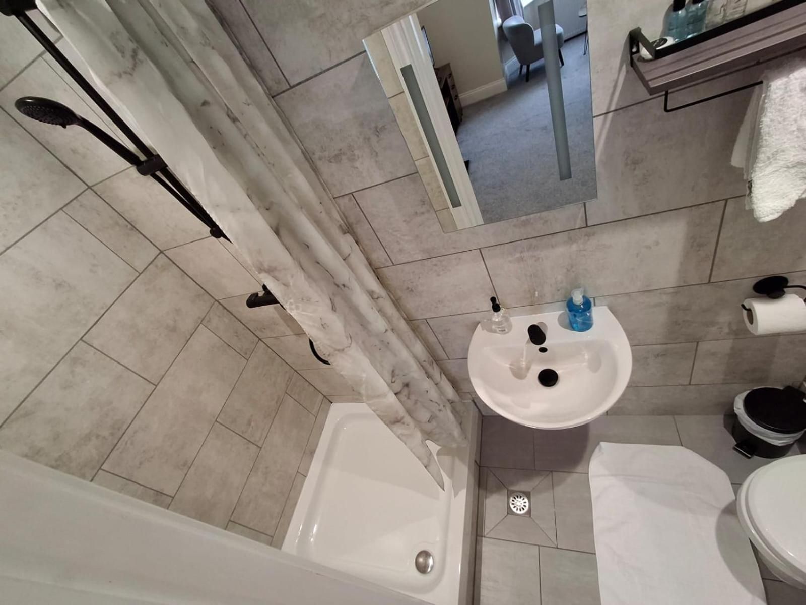 Deluxe Suite with Sea View