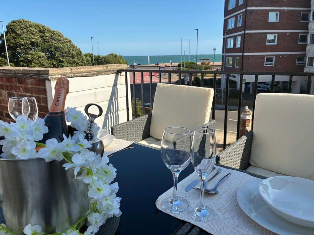 Apartment with Sea View