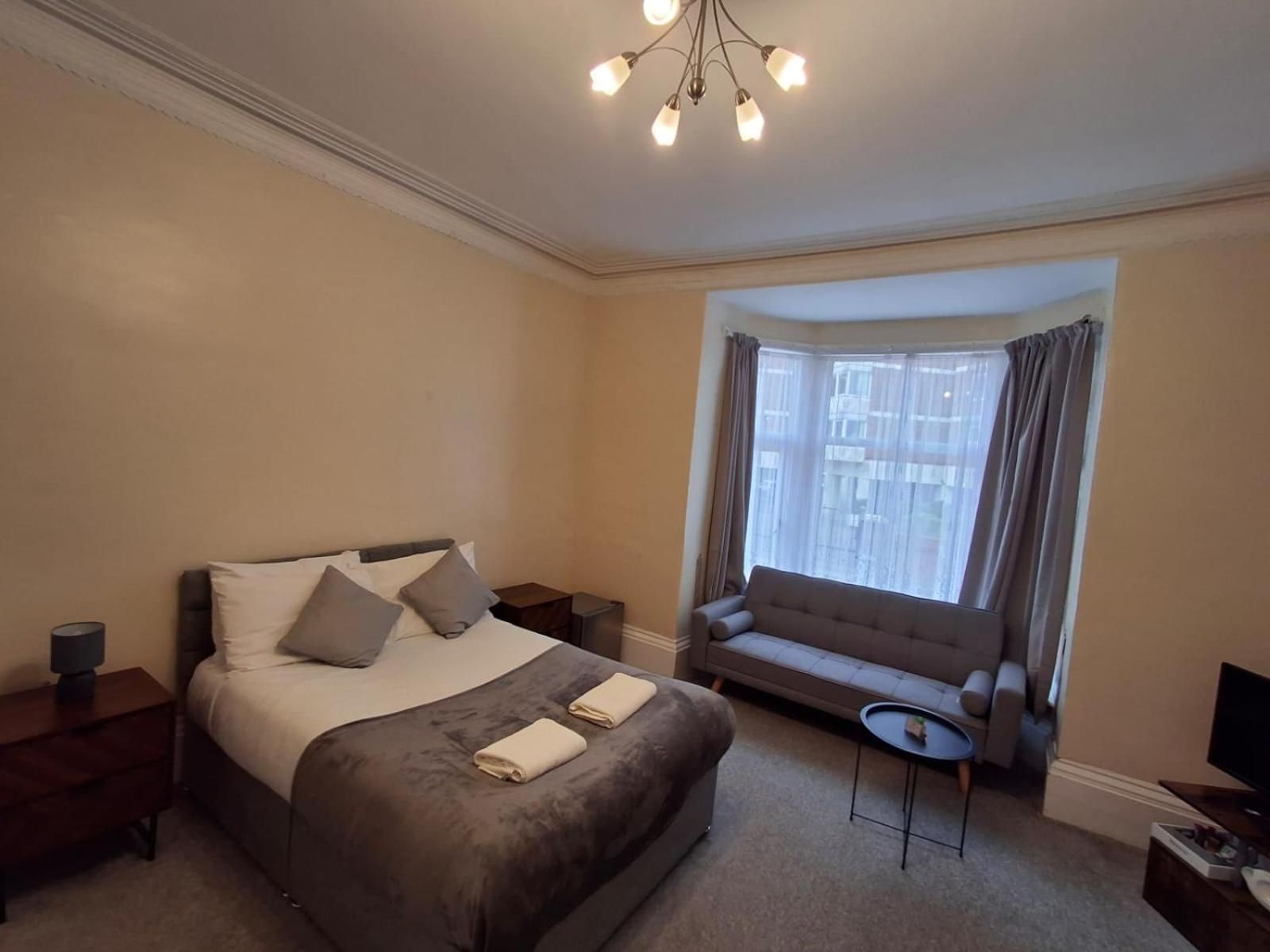 Deluxe Suite with Sea View