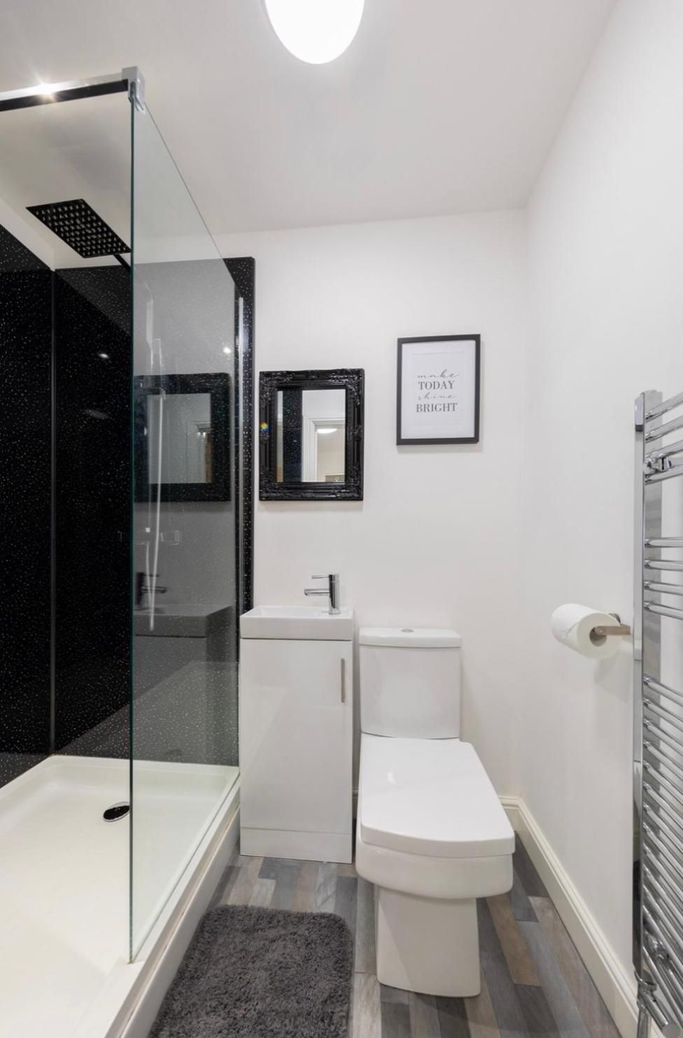 Single Room With Private Bathroom