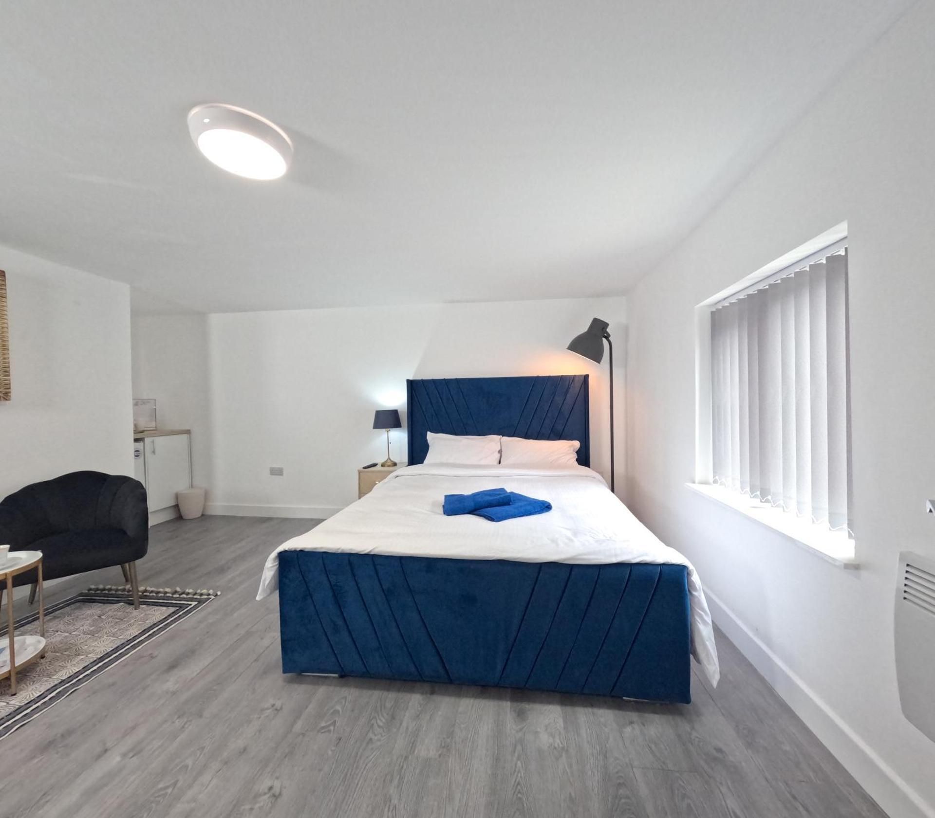 Deluxe King Room