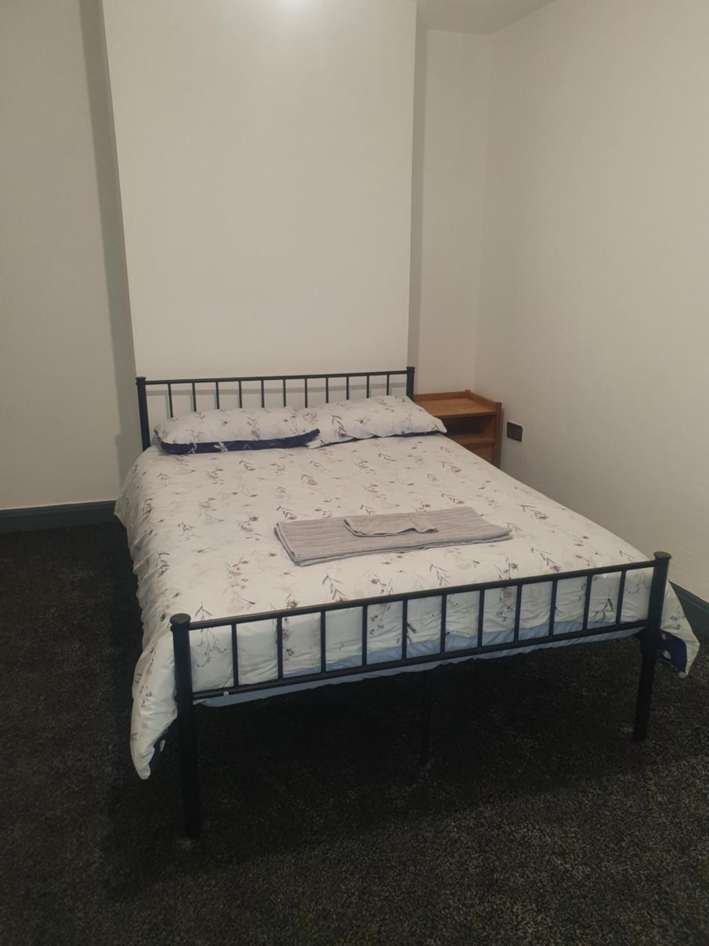Double Room with Shared Bathroom