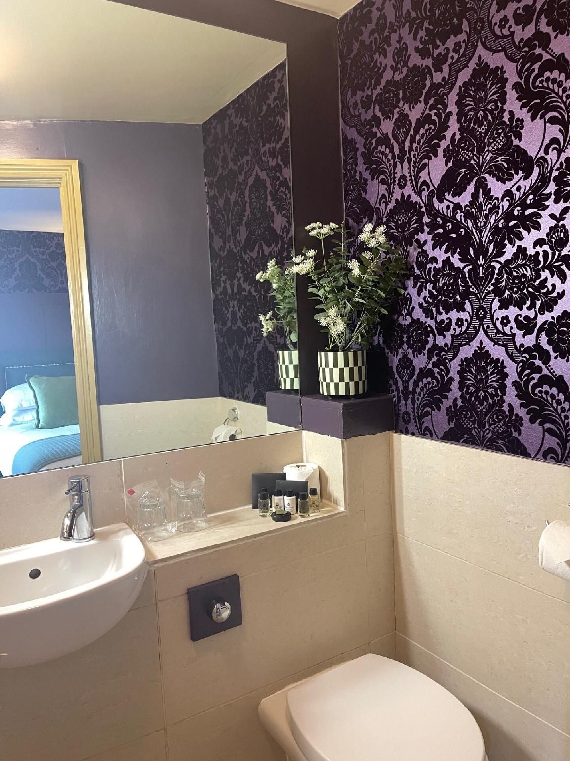 The Kings Head Standard Twin 3