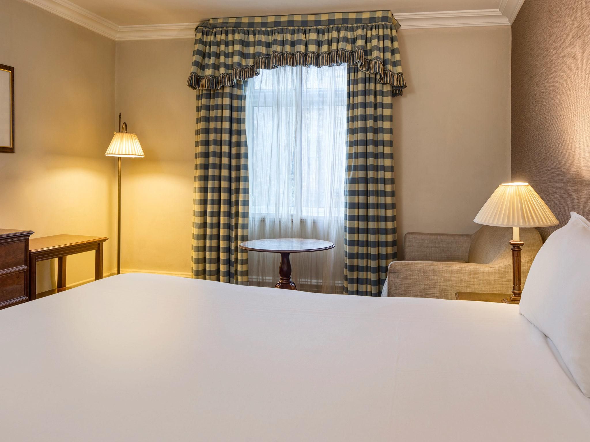 Winchester Cathedral View Retreat By Dancenter Classic Double Room 2