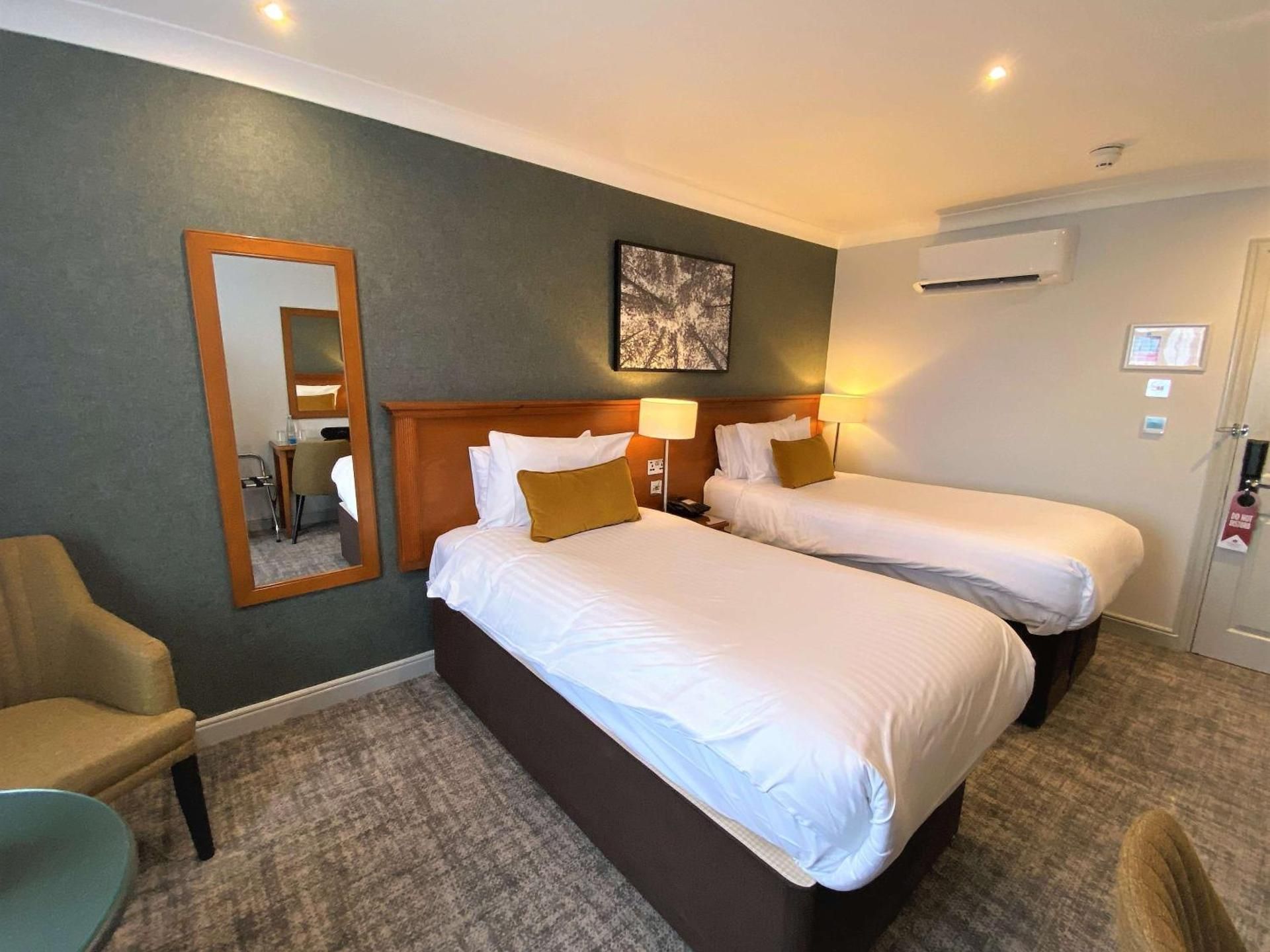Premium Twin Room - Accessible