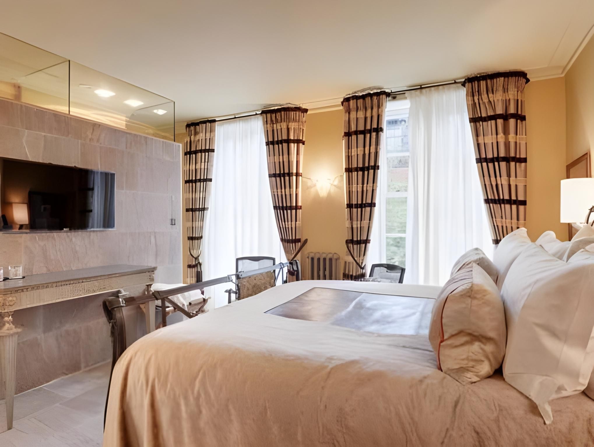 Southernhay House Hotel Lovely Room 6