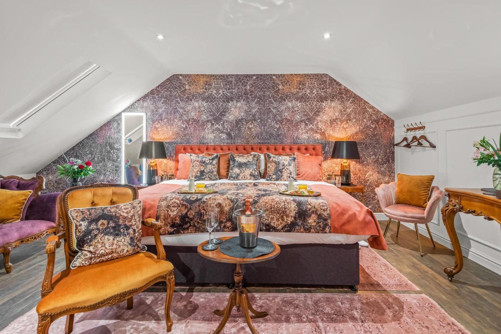 Superior Deluxe Double or Twin Room