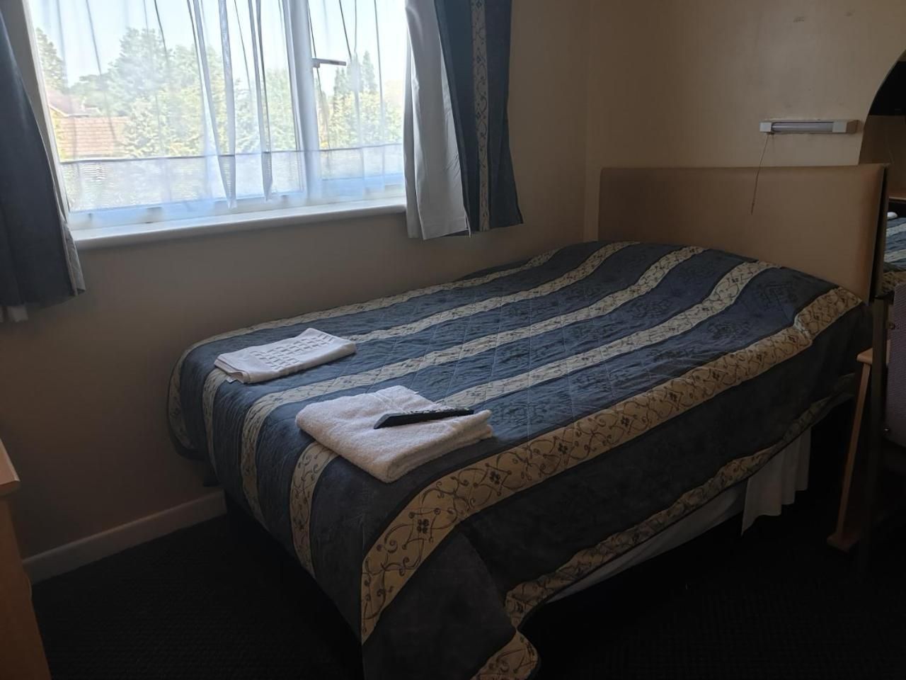 Twin room-Ensuite