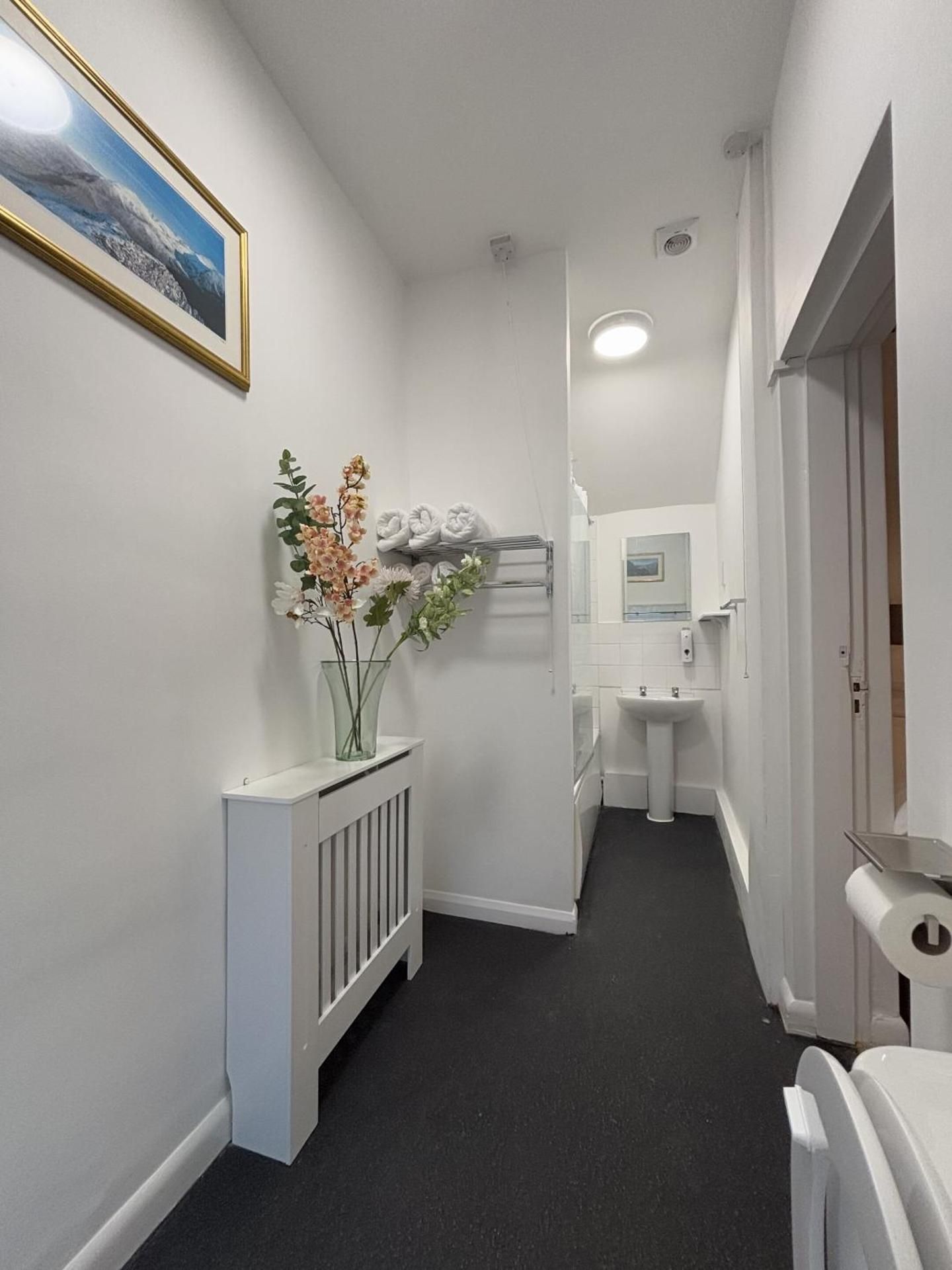 Yak & Yeti Quadruple Room with Bath 2