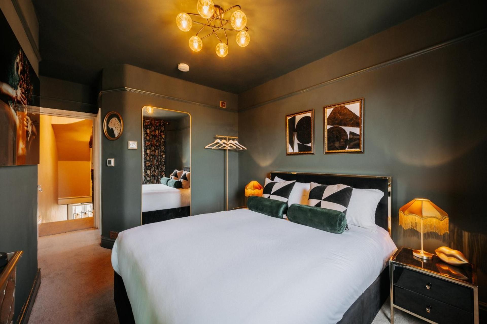 Double Room with Private Bathroom