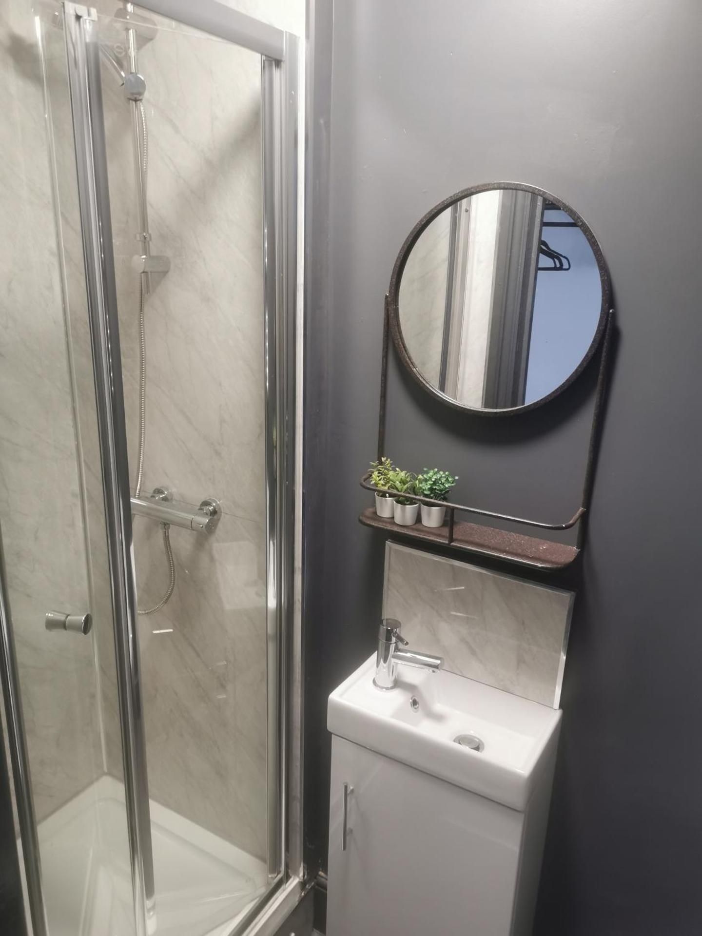 Premium-Idyllic-Ensuite-Studio-Street View