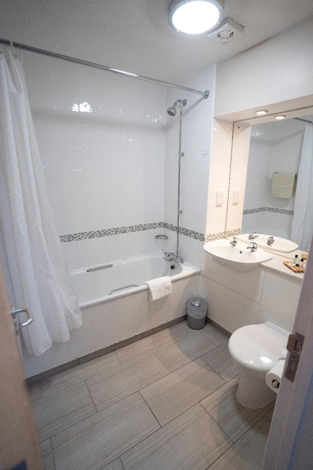 Sturdys Castle Superior Double 3