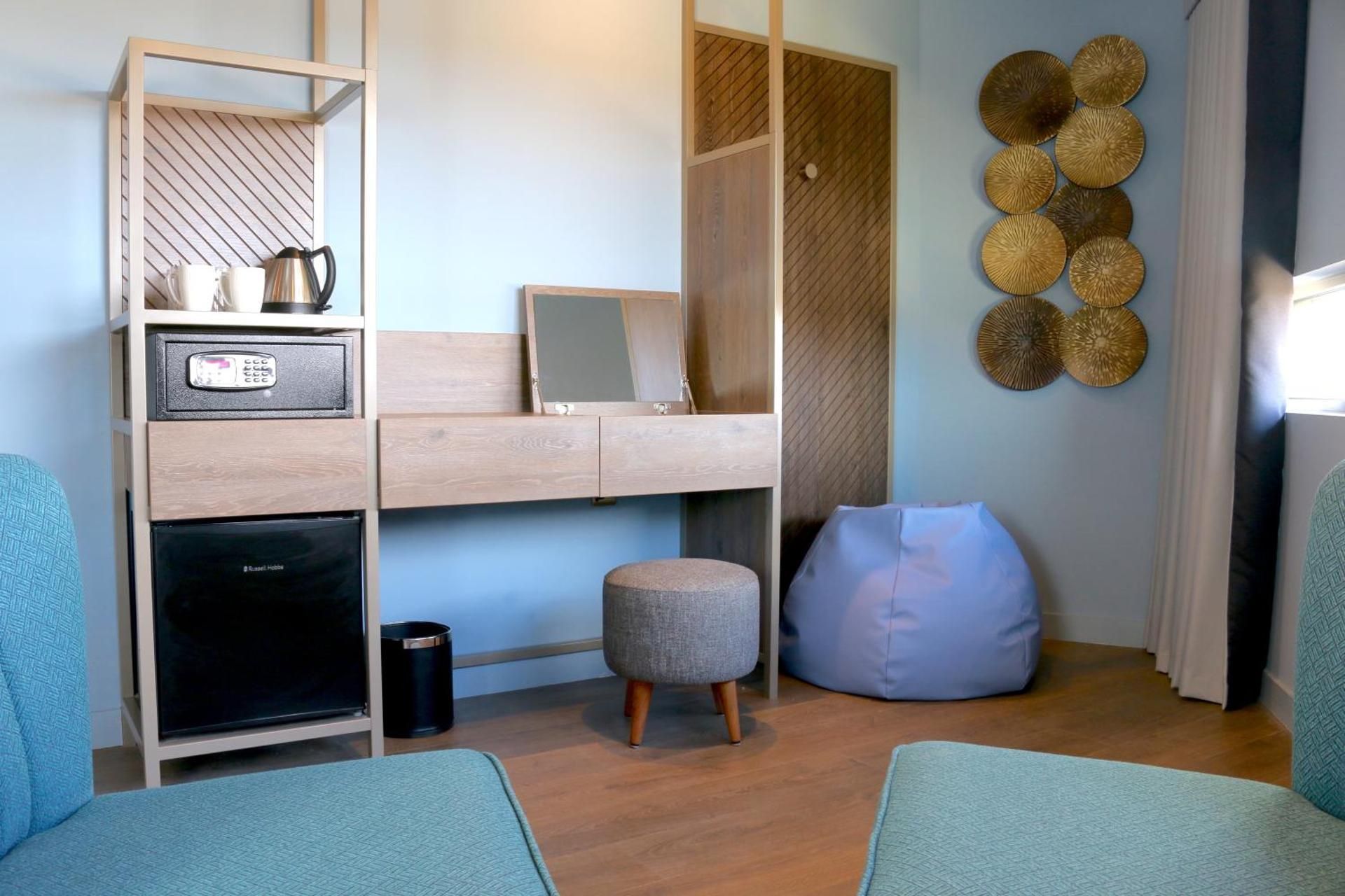 Premium Family Room – Park Side