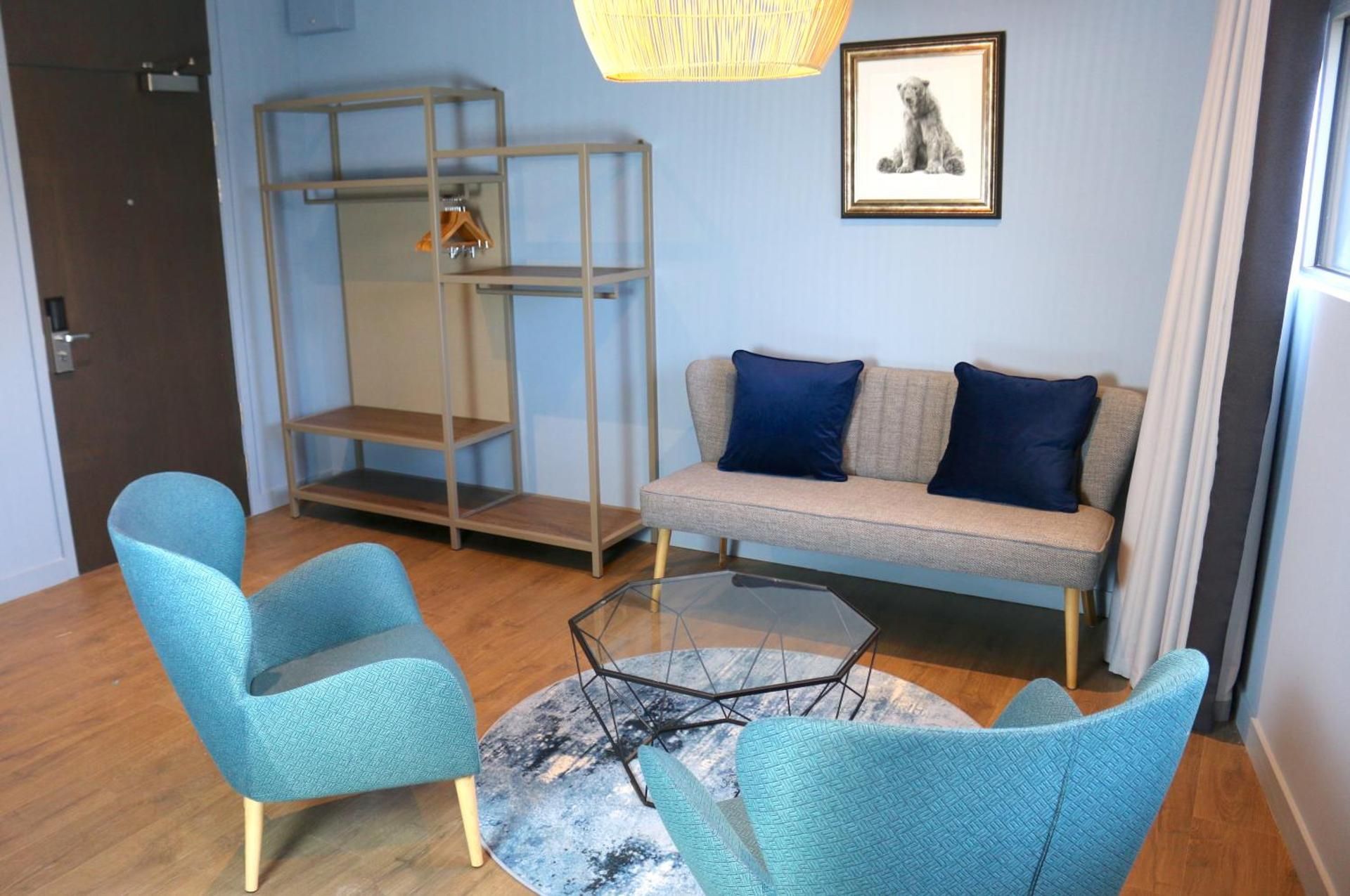 Suite – Park Side