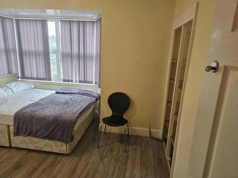Double Room with Shared Bathroom