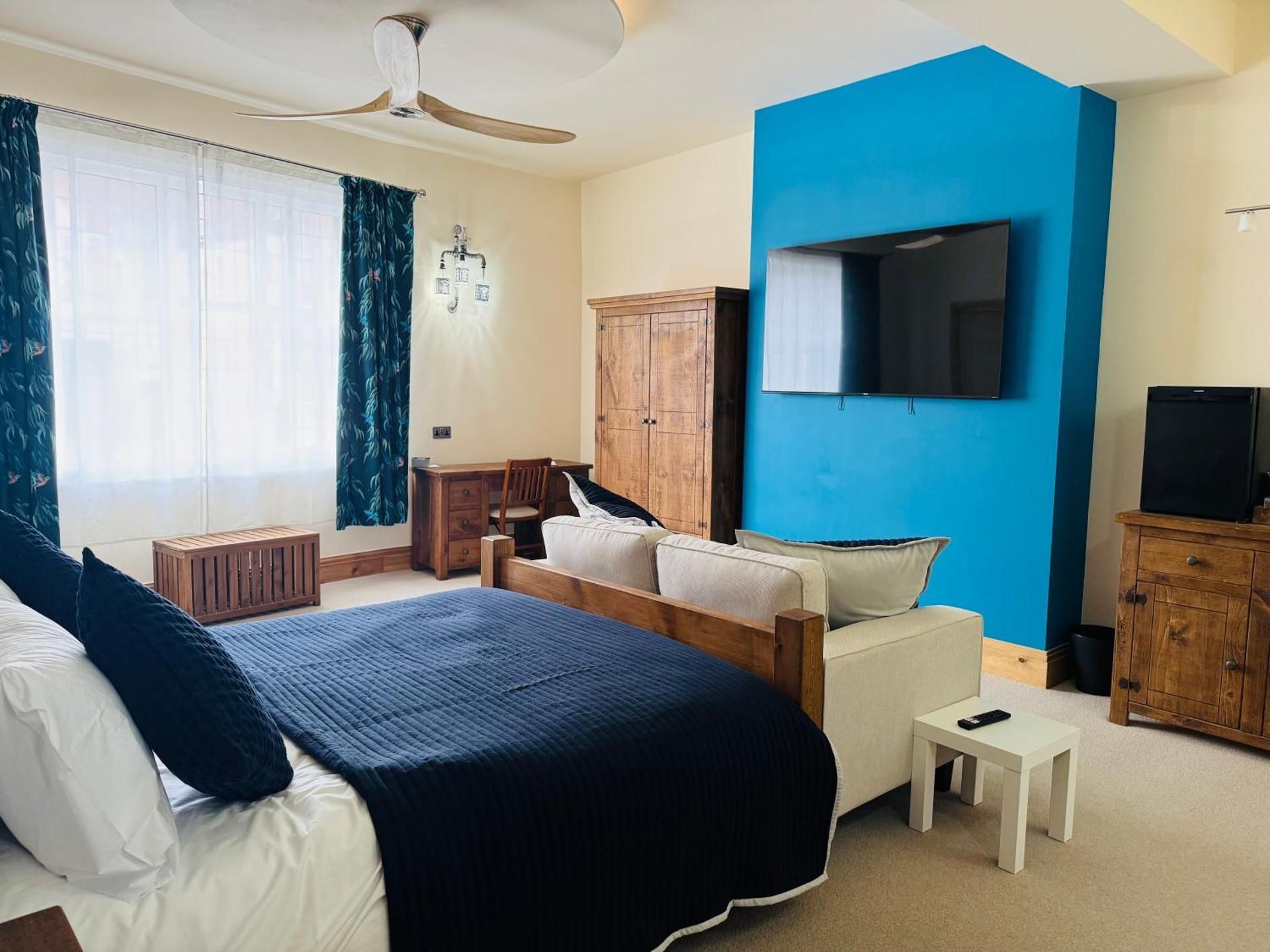 Deluxe King Room