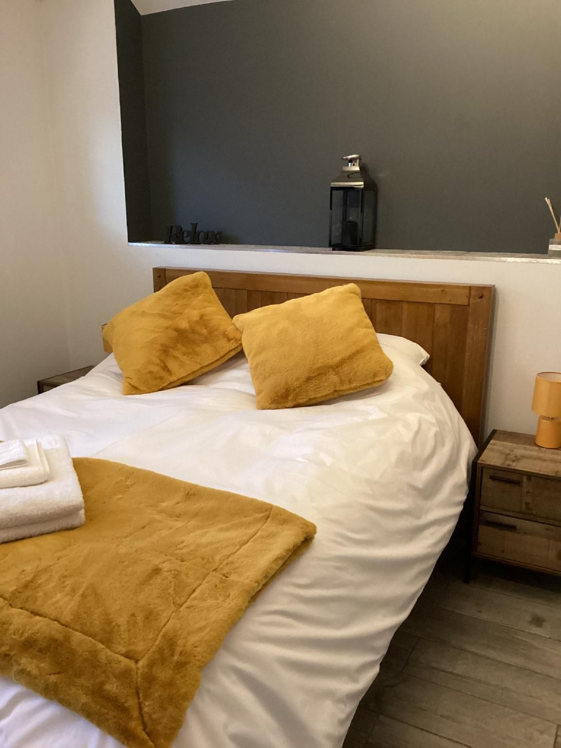 The Lydden Bell Premium-Ensuite-Double room-Countryside view