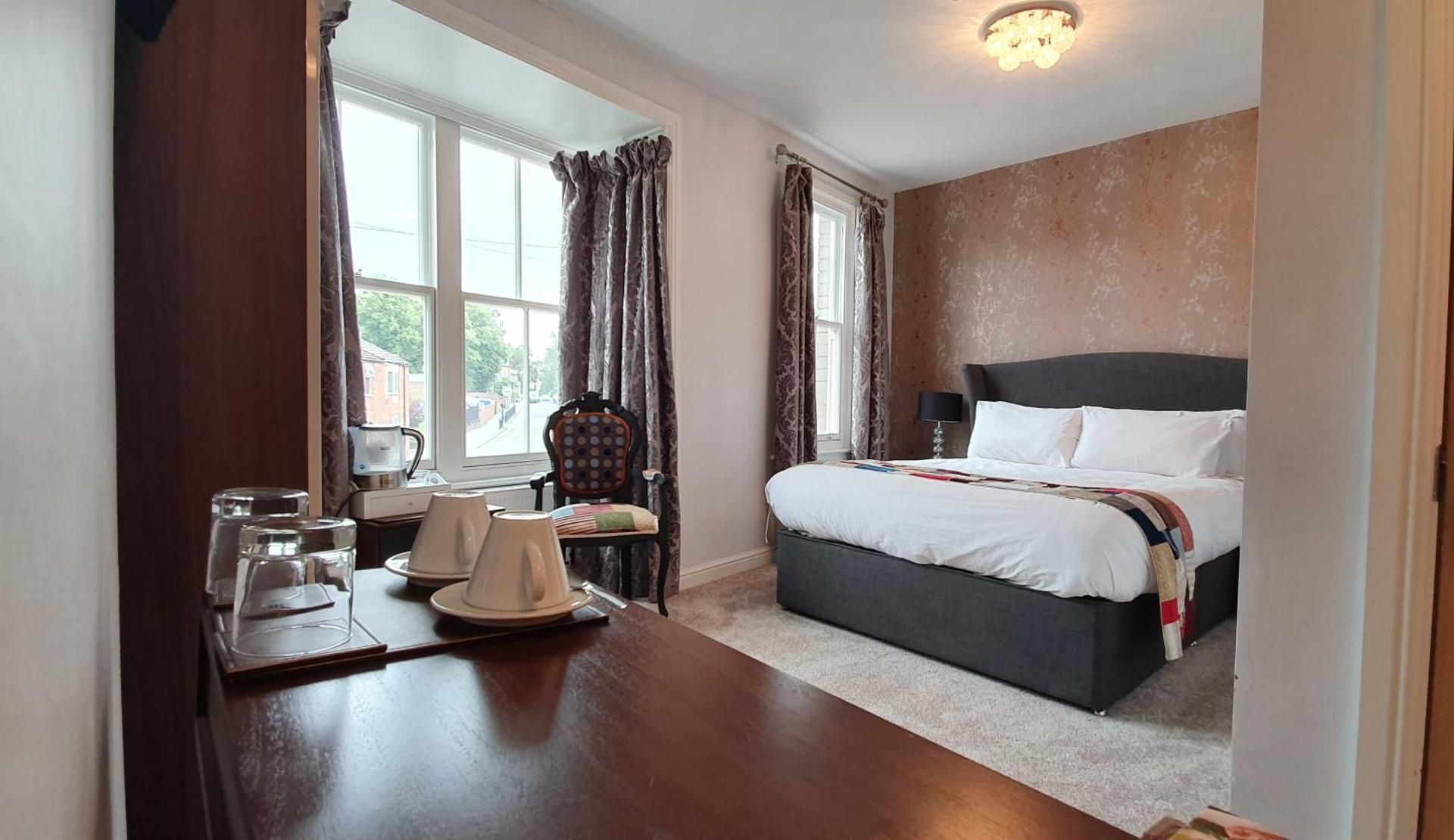 Deluxe King Room
