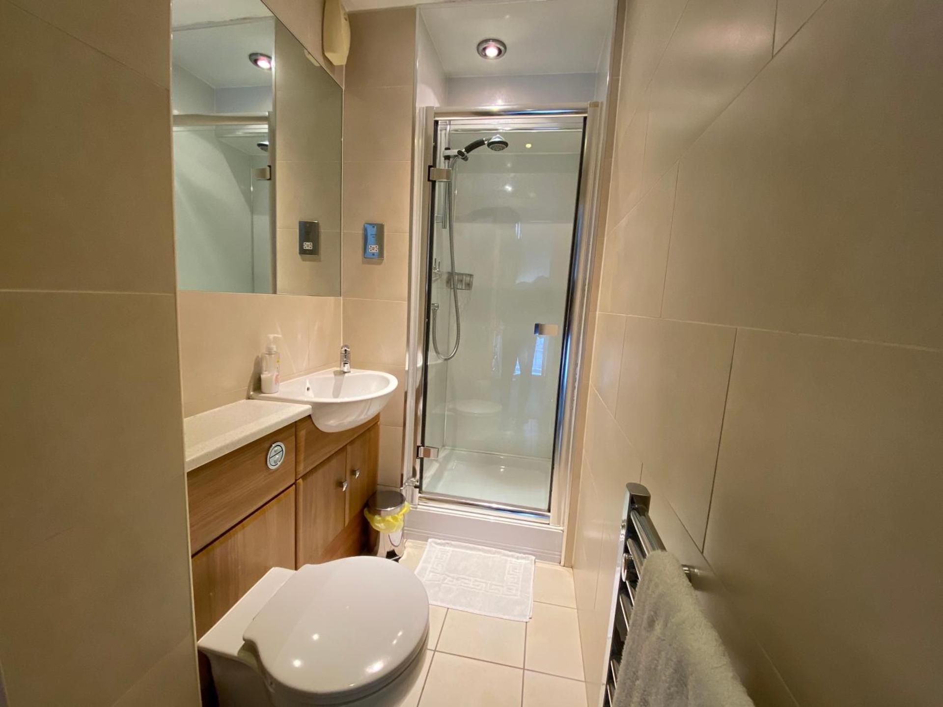 The Royal Crown Guest House Standard Twin Room with Shared Bathroom