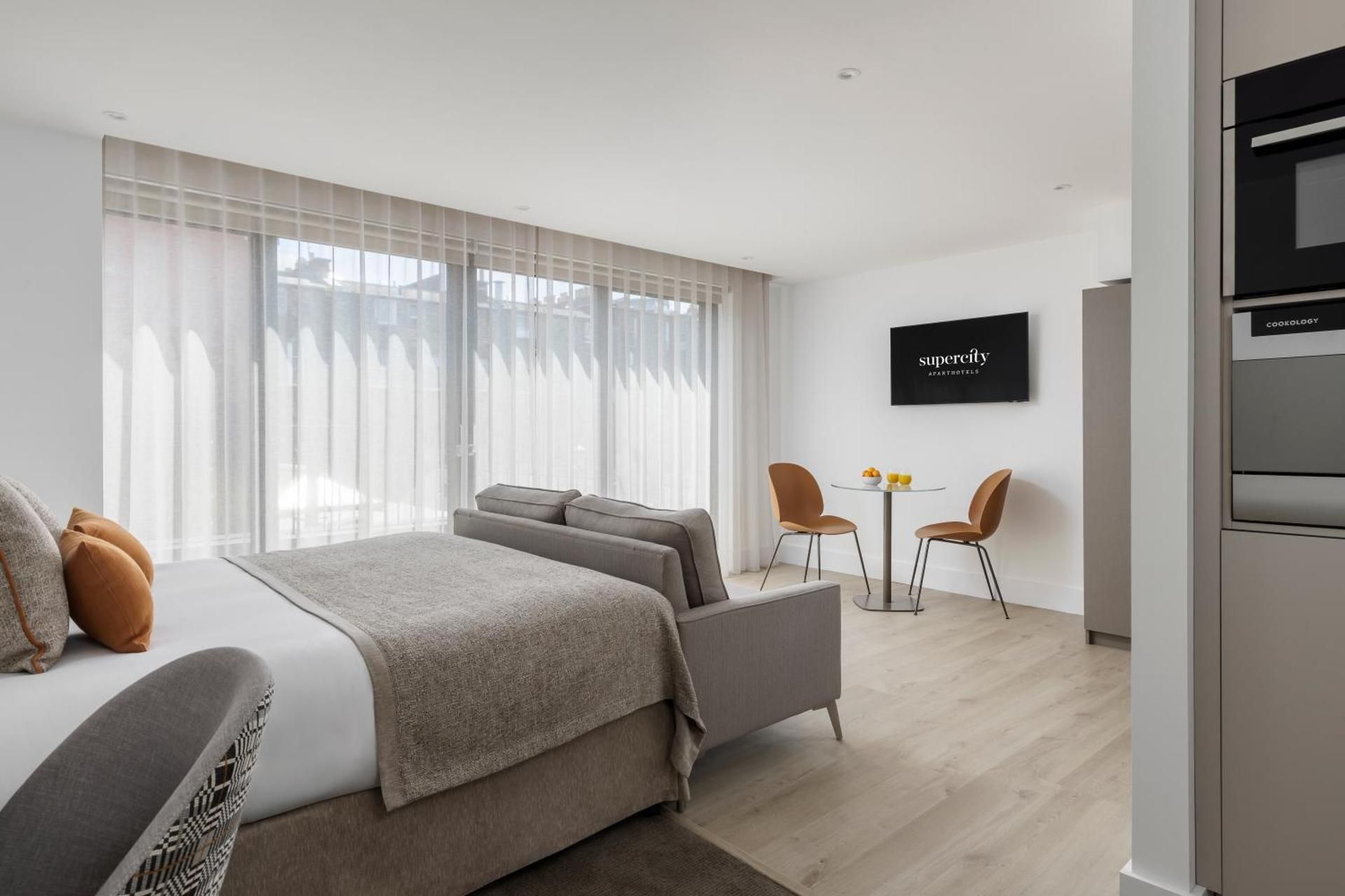 Studio Suite with Terrace
