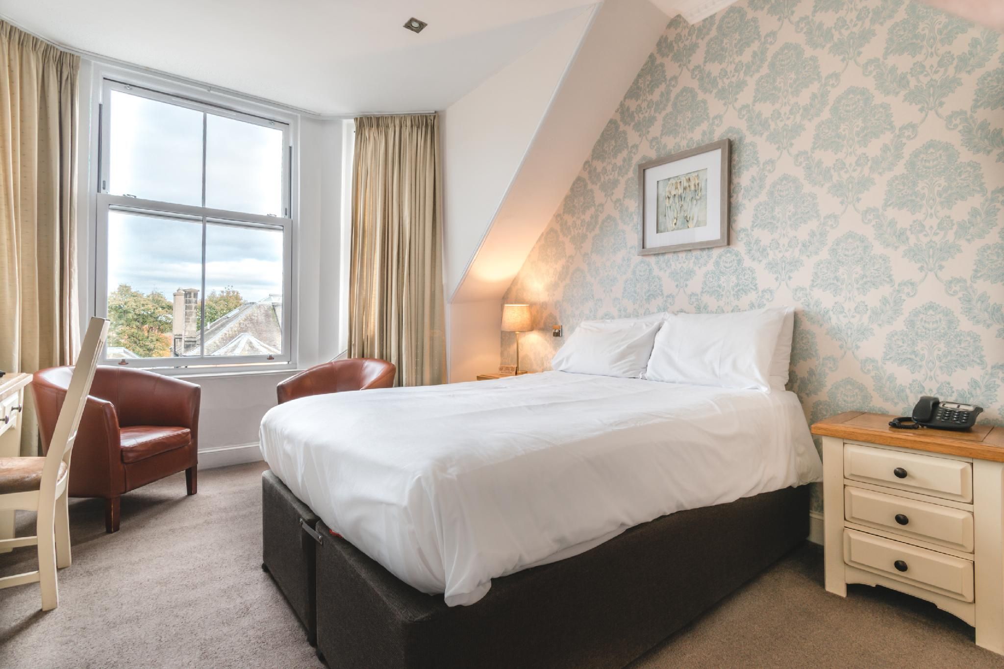 Hotel Ceilidh-Donia double room-standard-ensuite 2