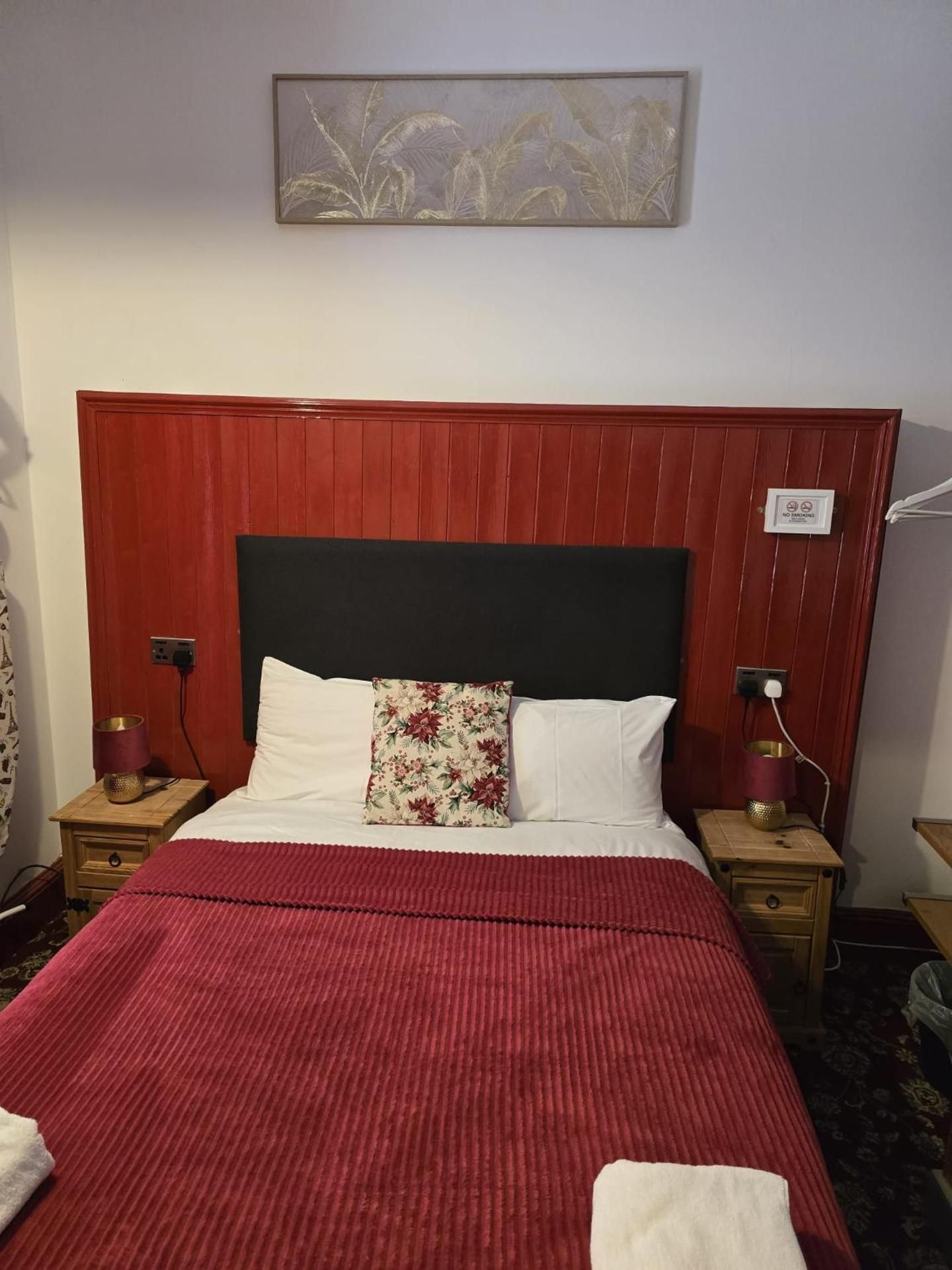 Double Room with Shared Bathroom