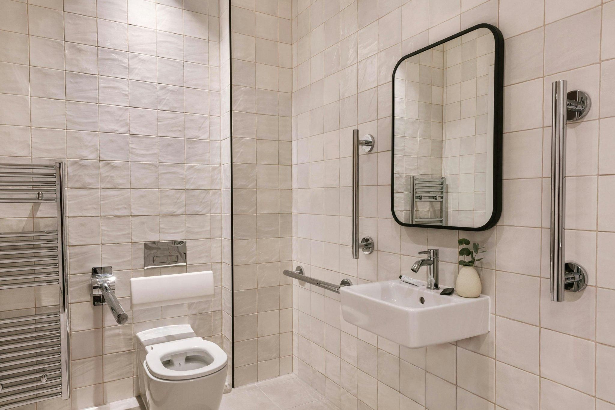 Studio Apartment, 1 Queen