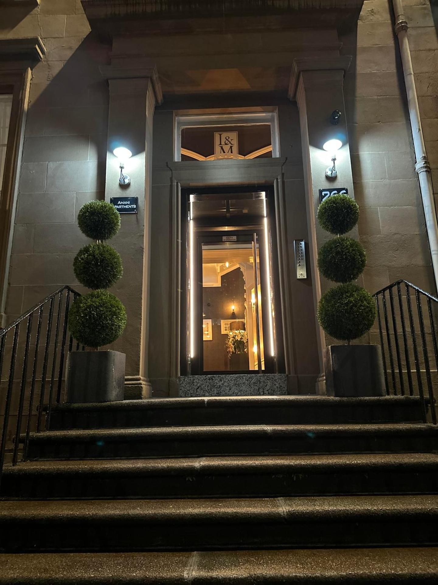 Amani Apartments - Glasgow City Centre