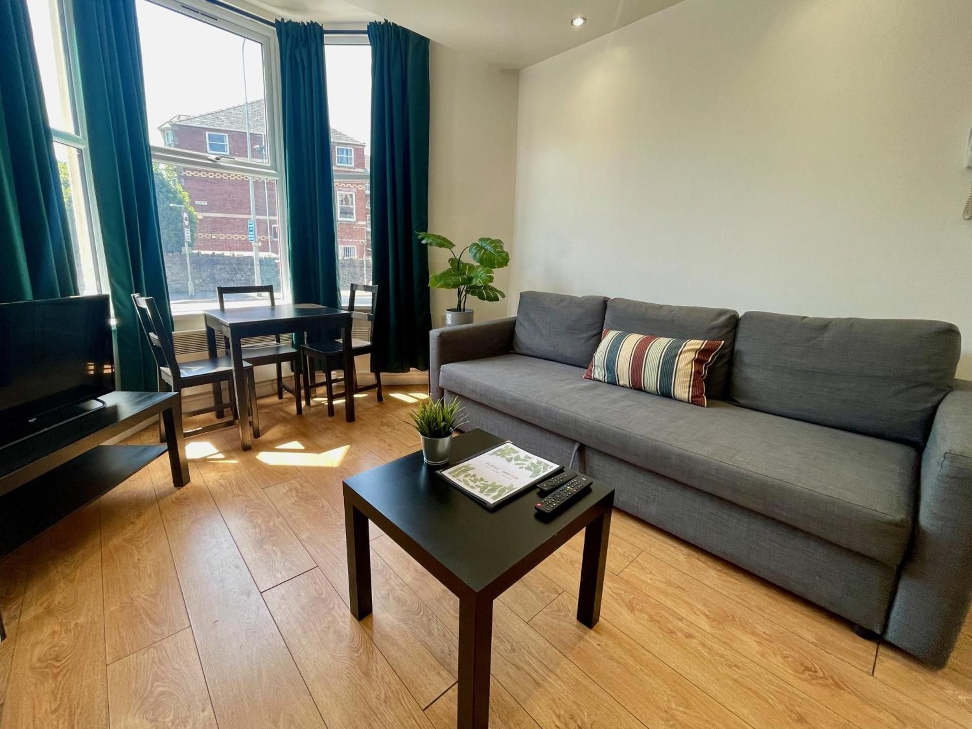 One-Bedroom Superior Apartment