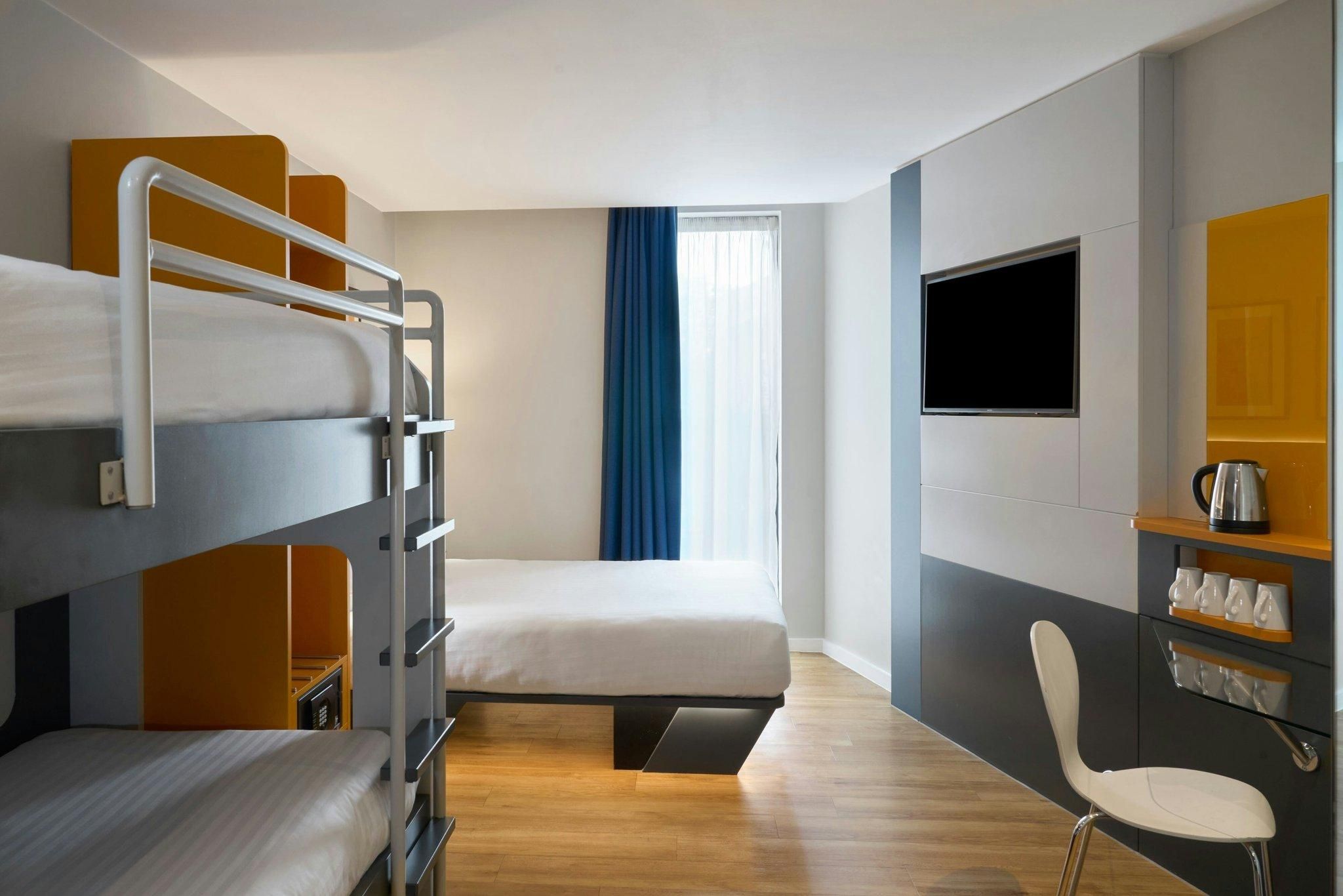 Family - 1 DBL & 1 Bunk, Family room, 1 Double or 1 Twin bunk