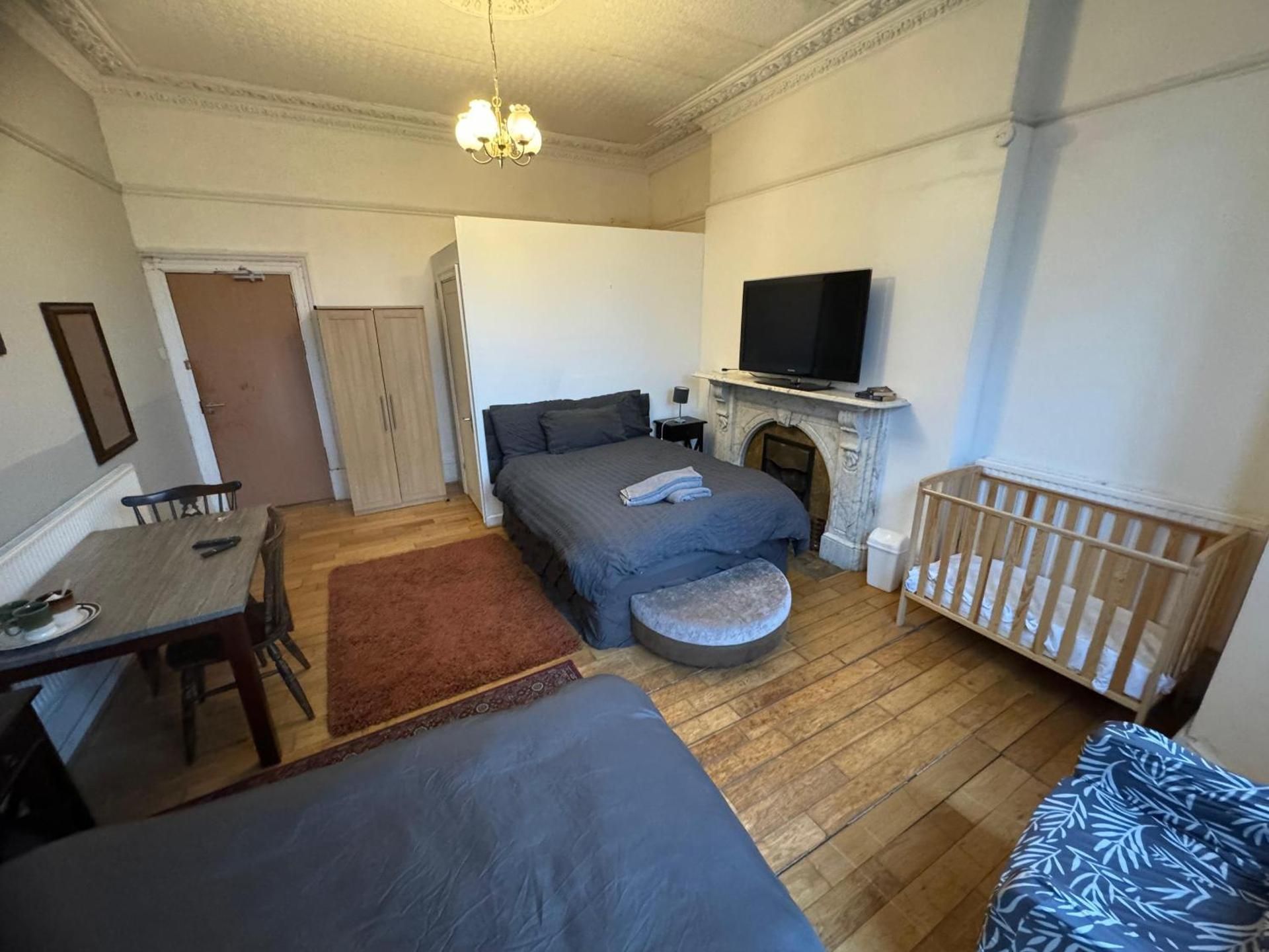 Triple Room with Private Bathroom