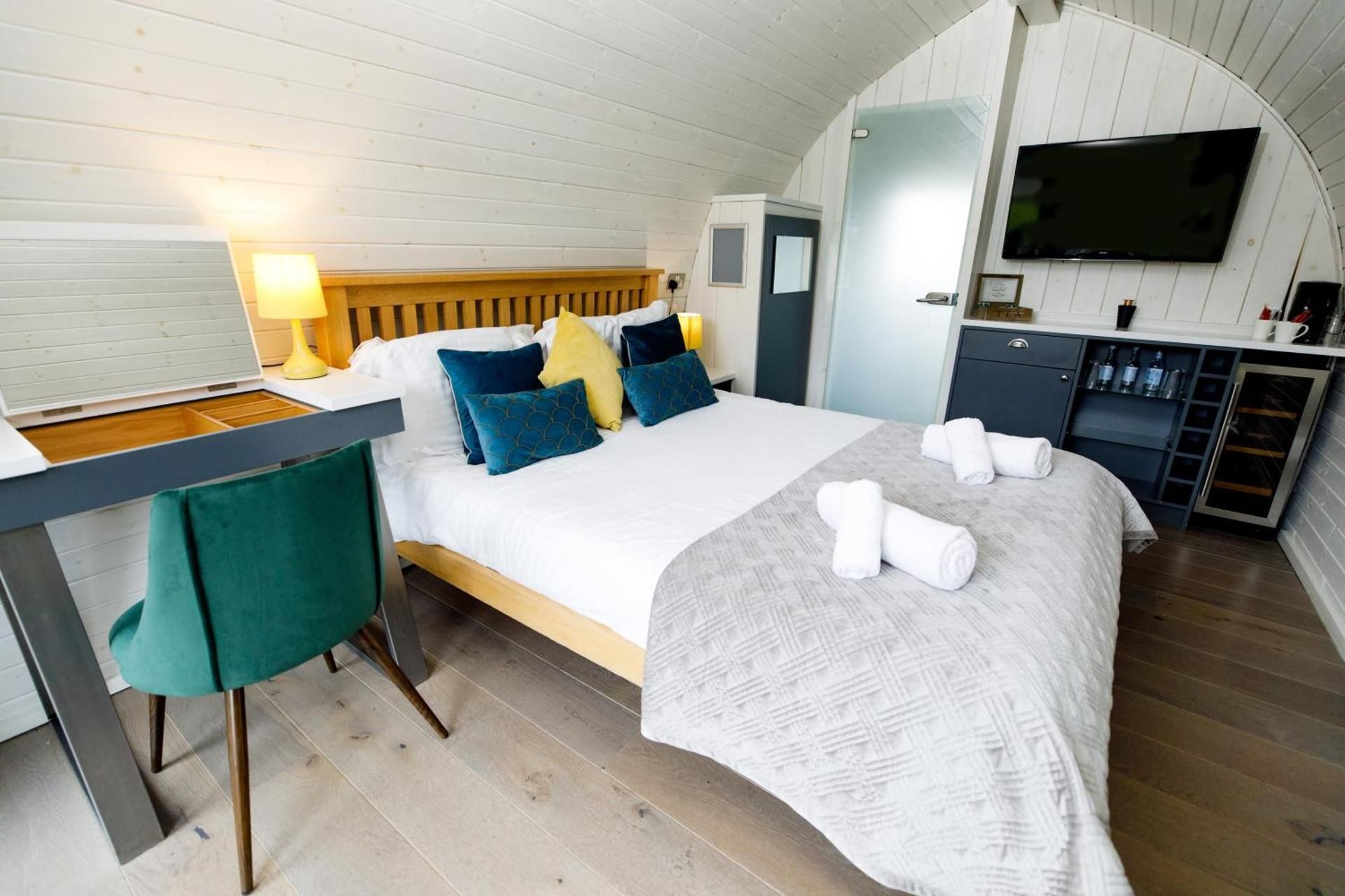 One-Bedroom Chalet