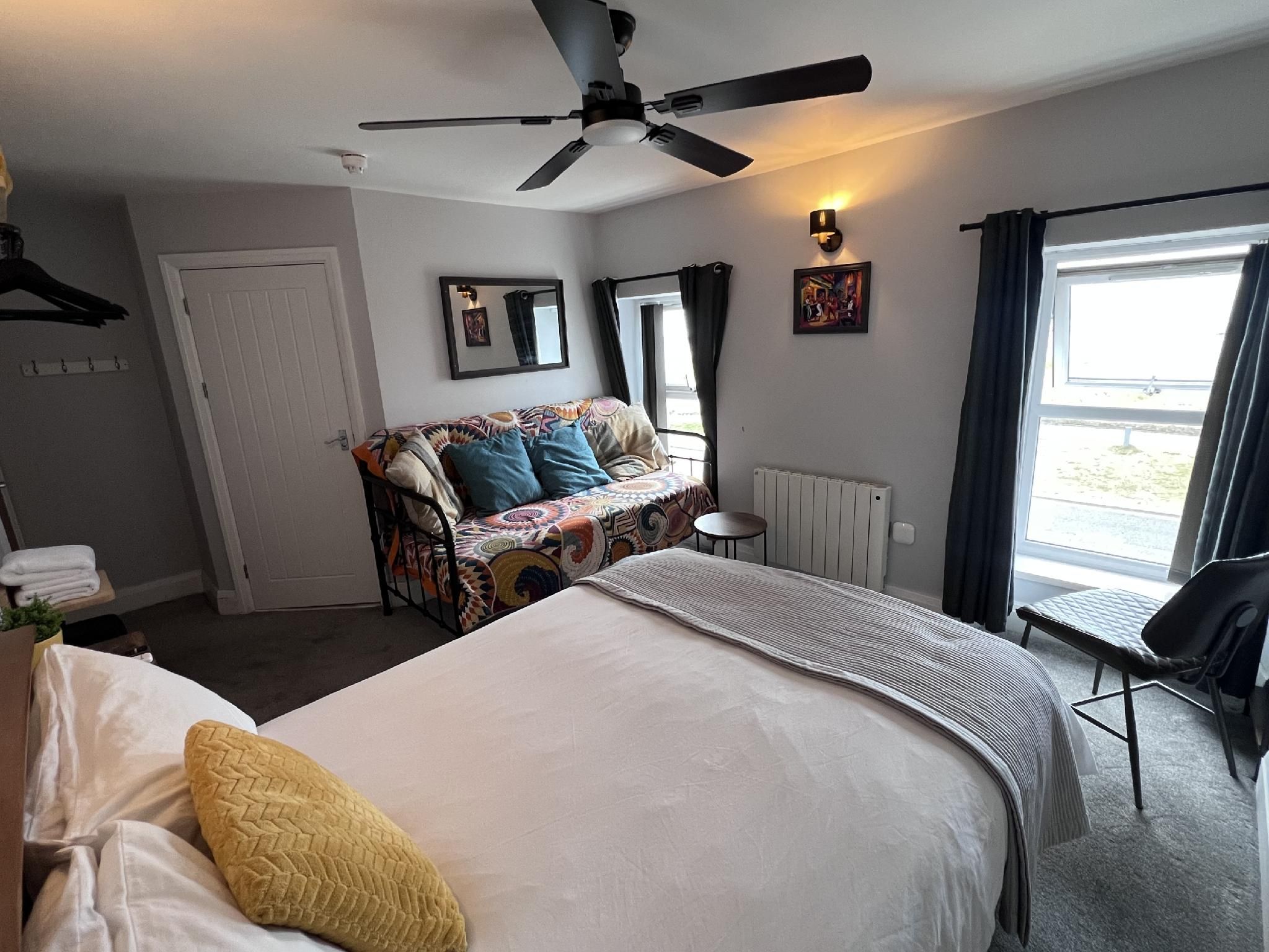 Family Quadruple Room Ensuite Partial Sea View